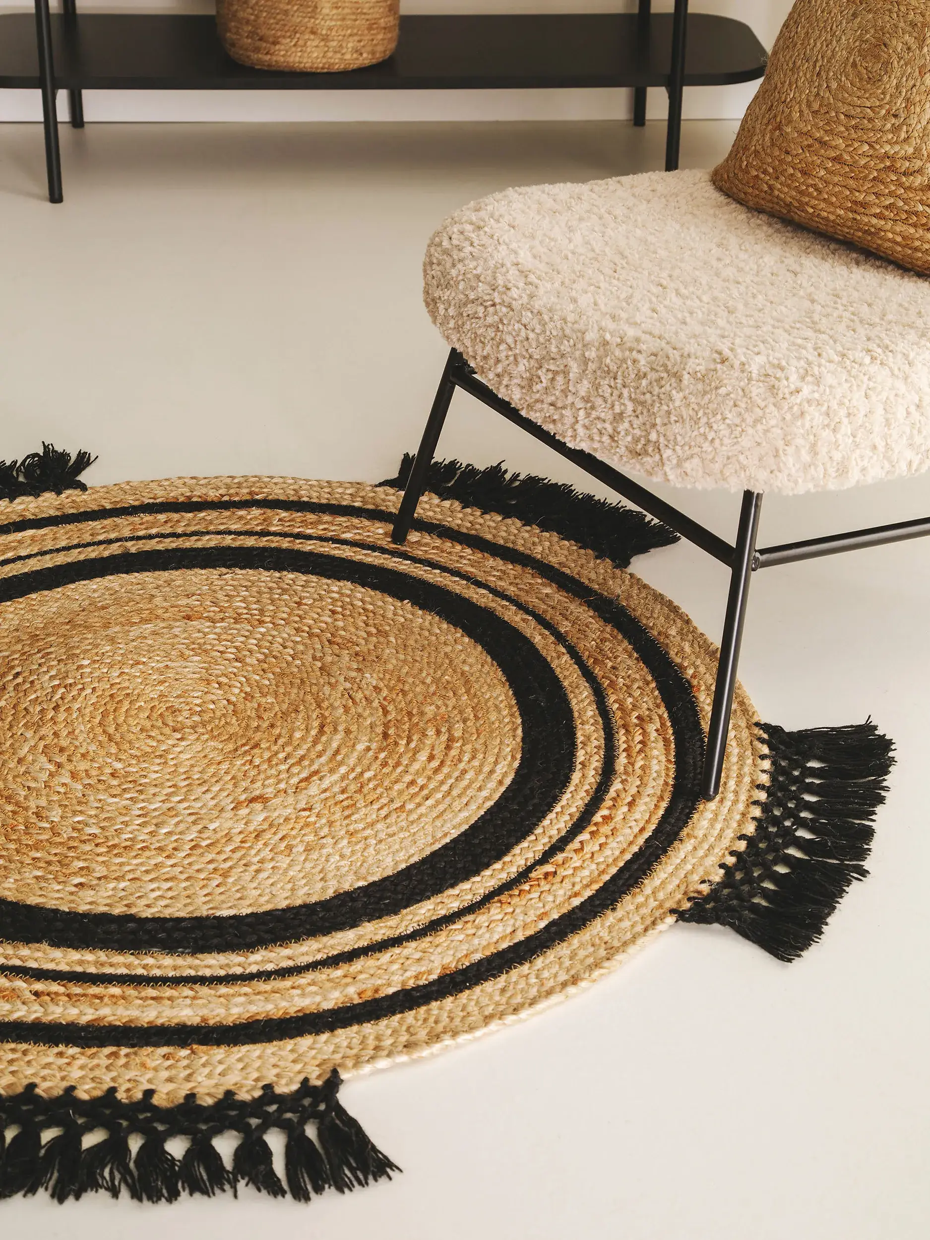 Rug made of 100% Jute in Brown with a 100% Jute high pile by benuta Pure