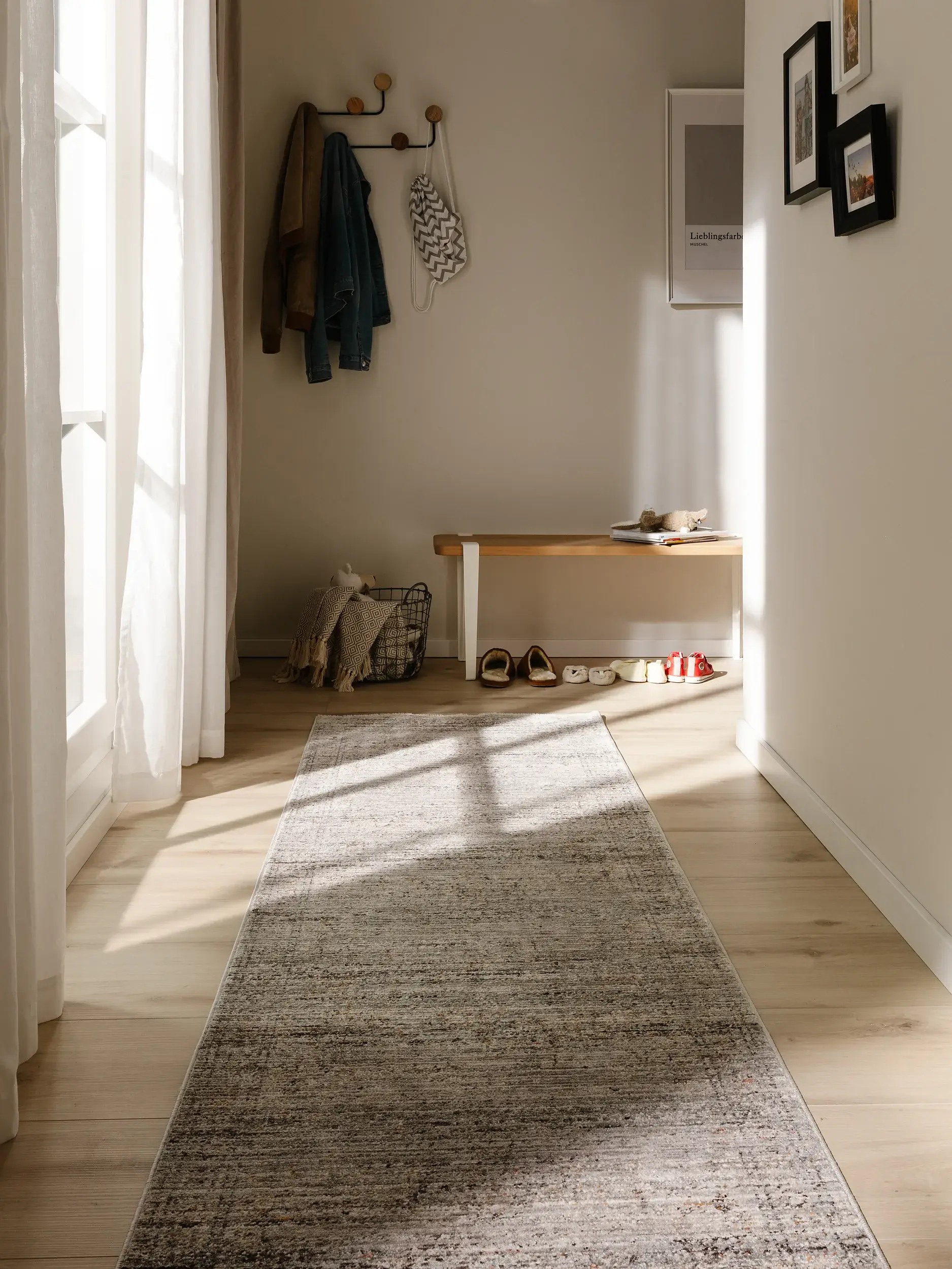 Rug made of 100% Polyester in Grey with a 100% Polyester high pile by benuta Nest