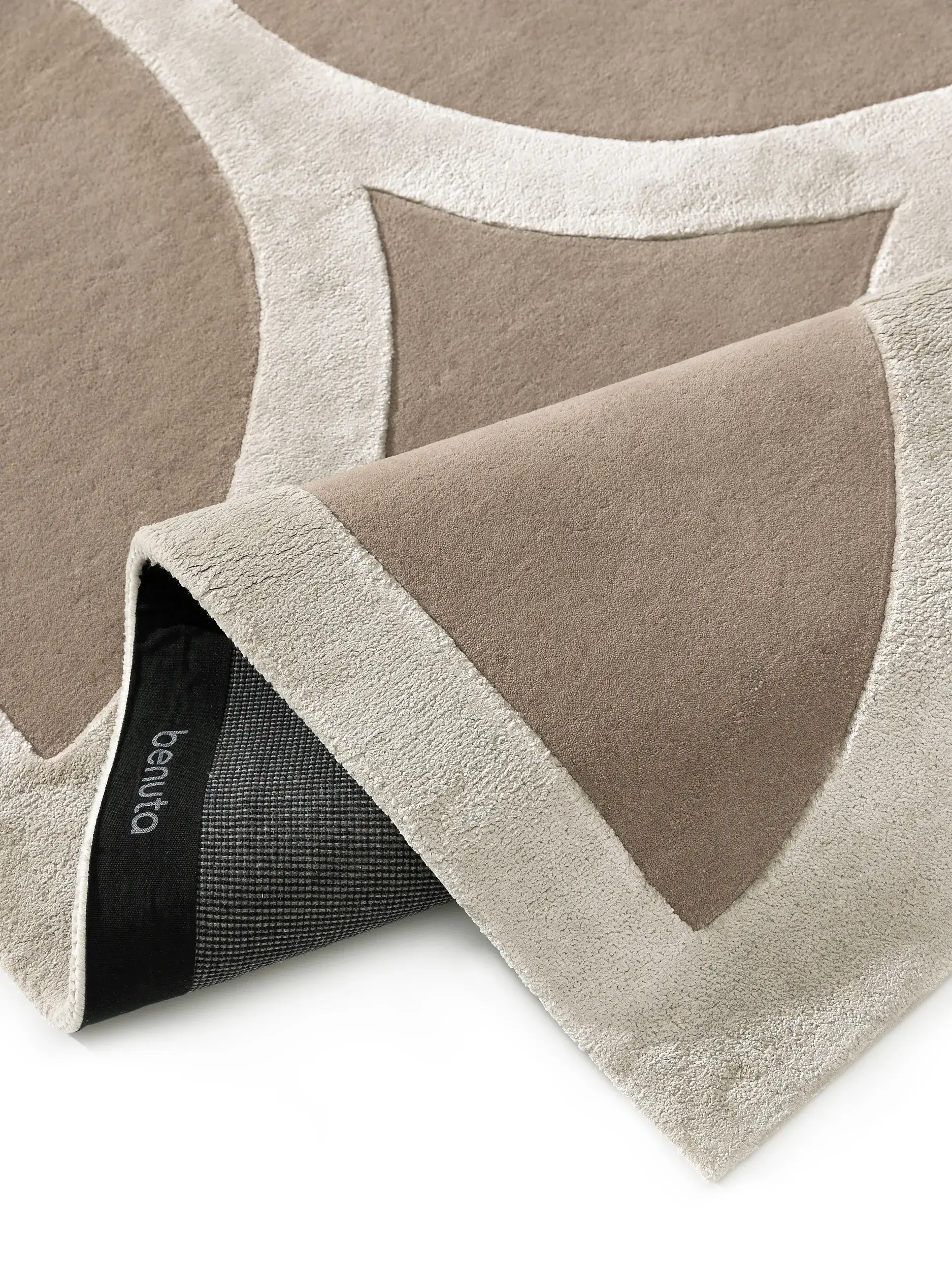 Tapis en 65% Laine, 35% Lyocell (Tencel™) en Beige avec une pile de 65% Laine, 35% Lyocell (Tencel™) de hauteur de benuta Finest