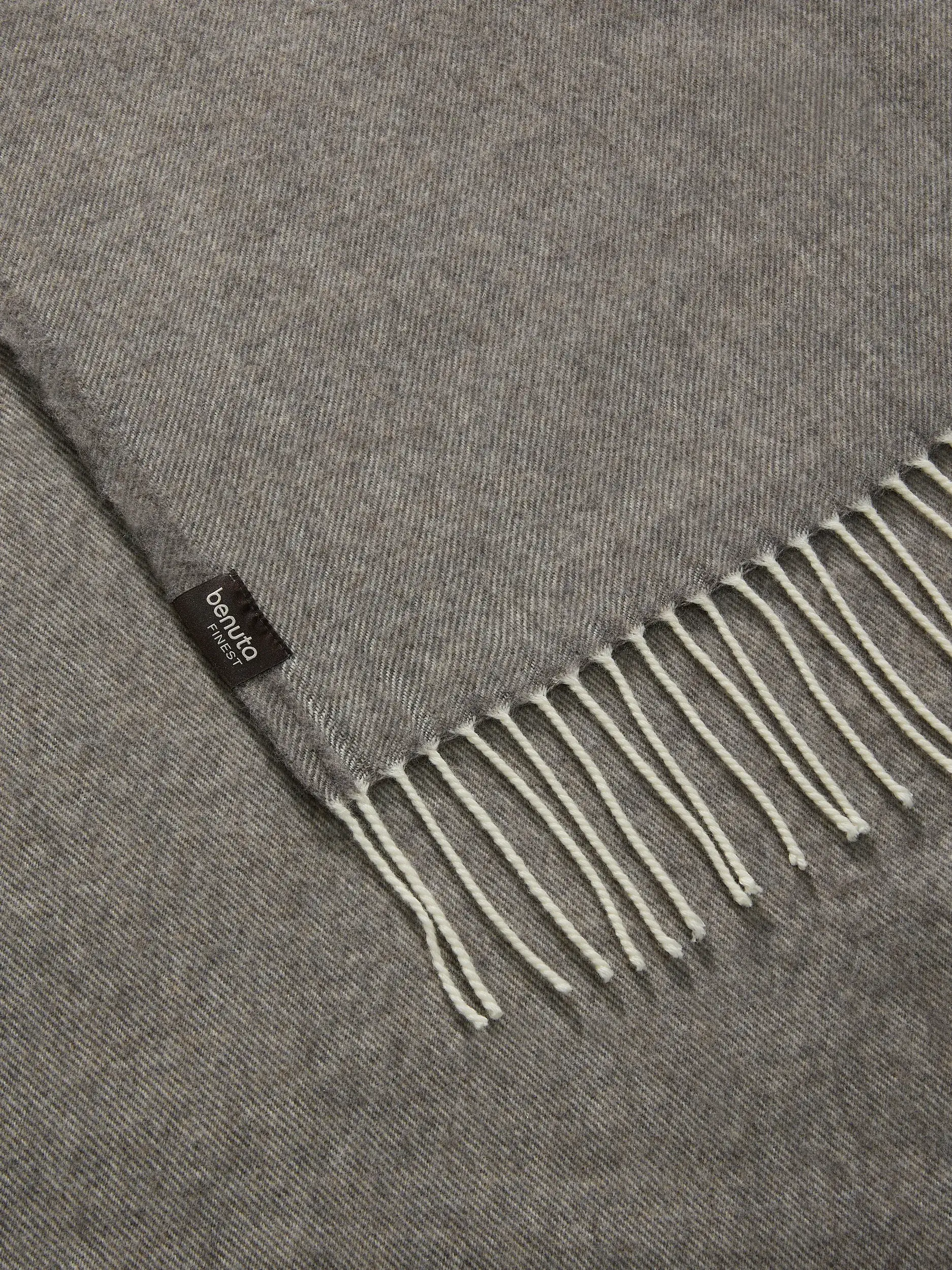 Tæppe Victoria Gråbrun fra benuta Finest