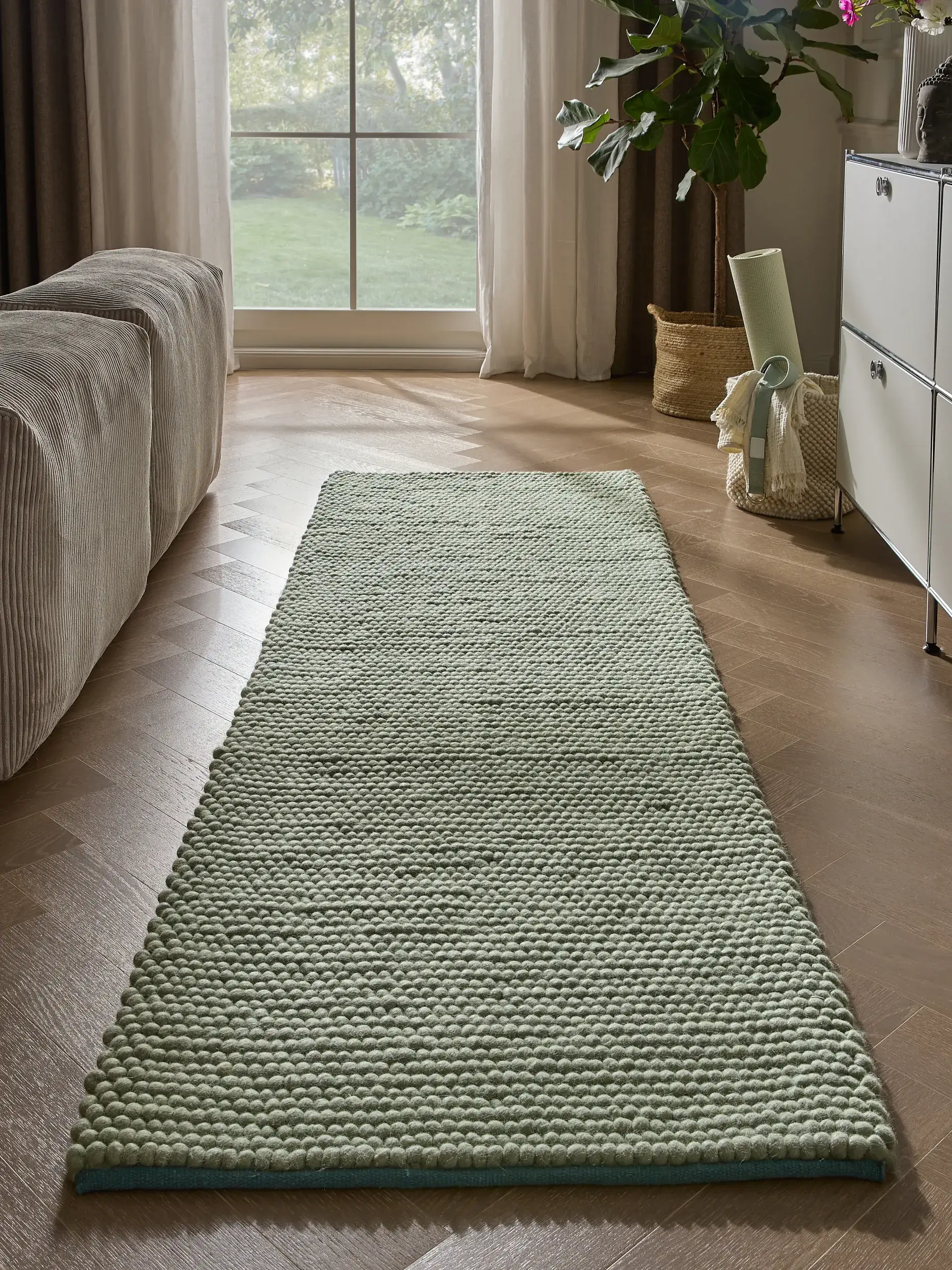 Dywan Beads z 70% Wełna, 30% Poliester w kolorze zielony od benuta pure