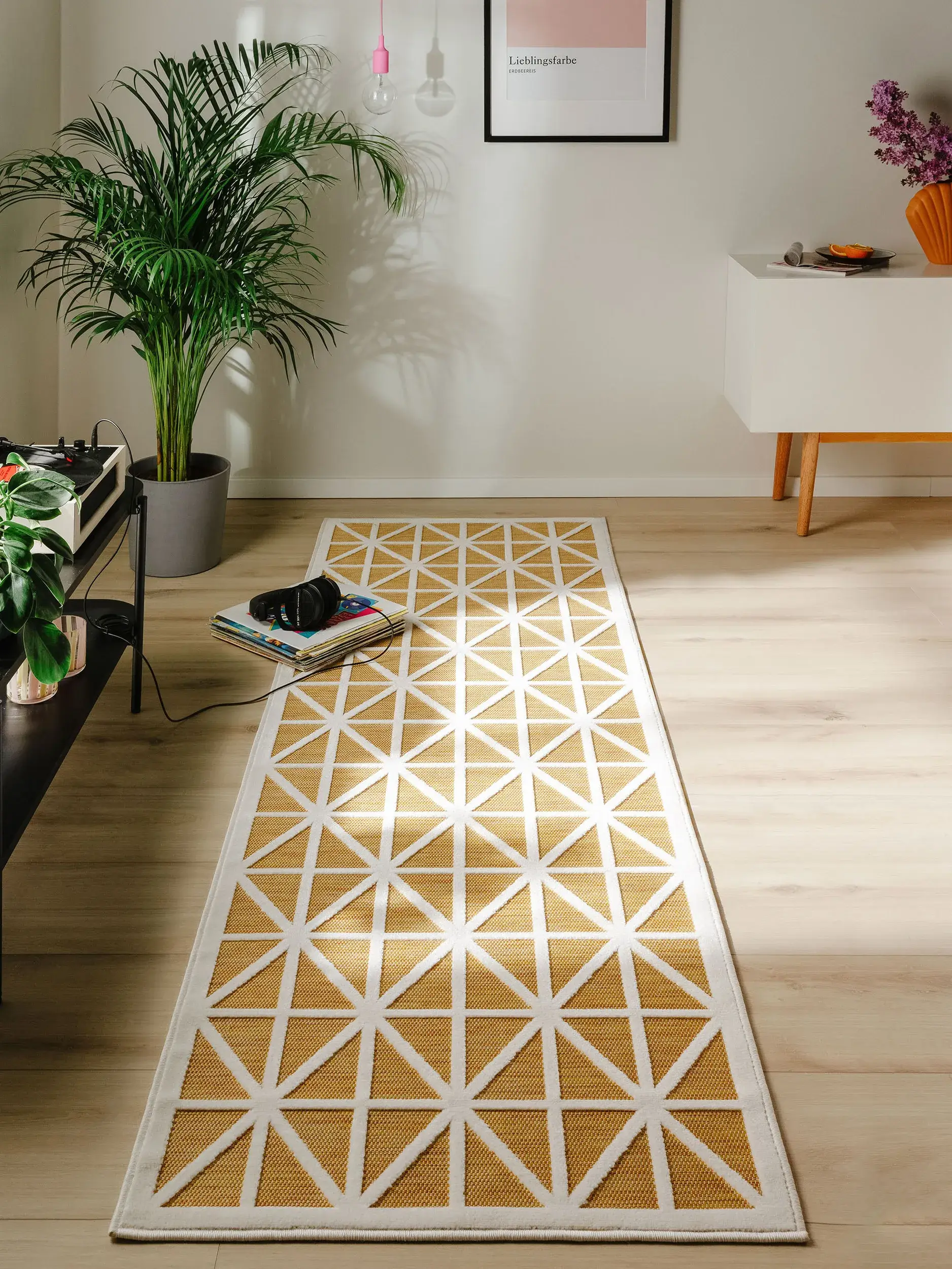 Alfombra Orion de 100% Polipropileno en Amarillo de benuta POP