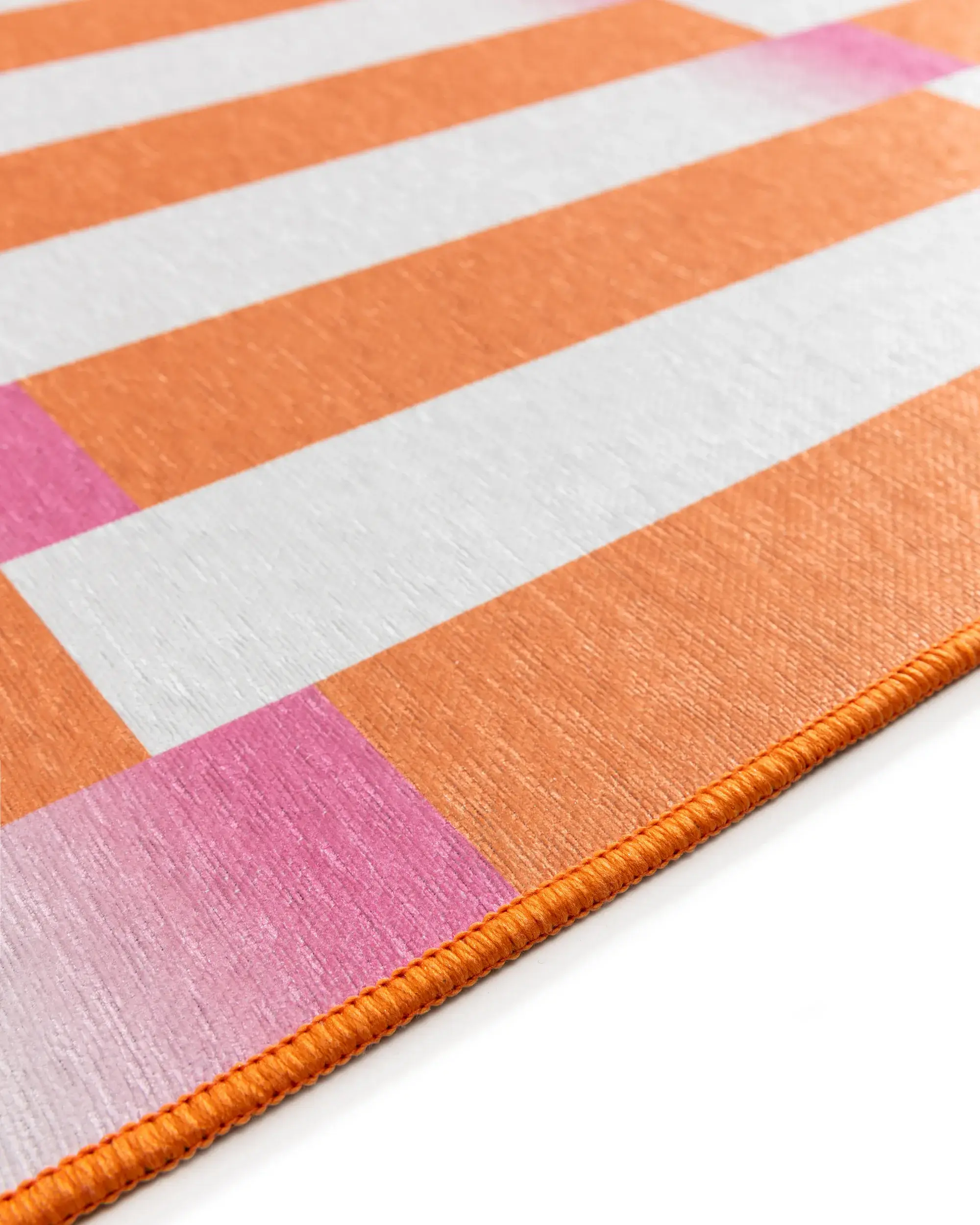 Alfombra de 100% Poliéster en Naranja con un pelo de {{Placeholder_Pile Height}} de altura de benuta POP