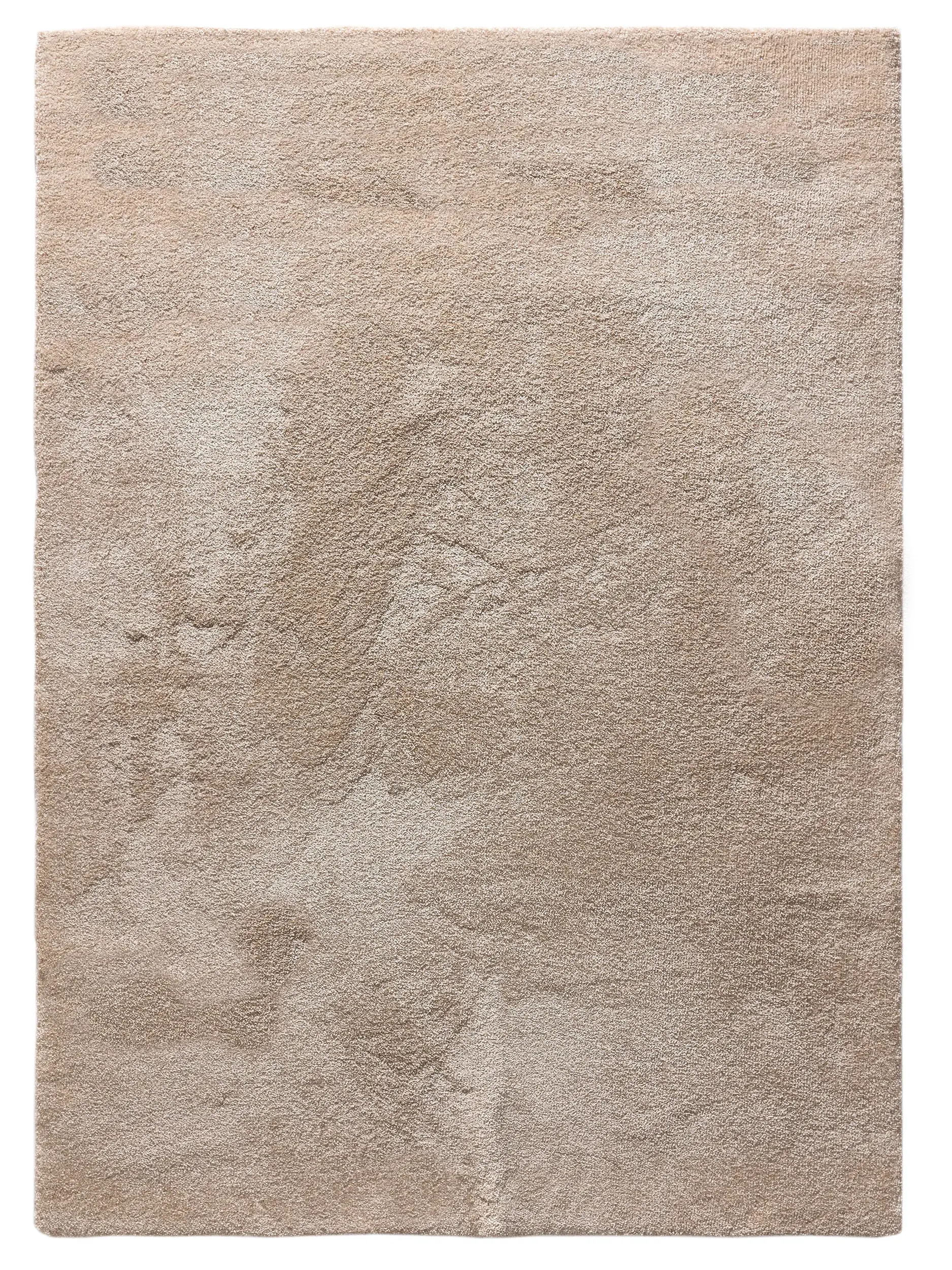 Rug made of 100% Polypropylen in Beige with a 100% Polypropylen high pile by benuta Nest