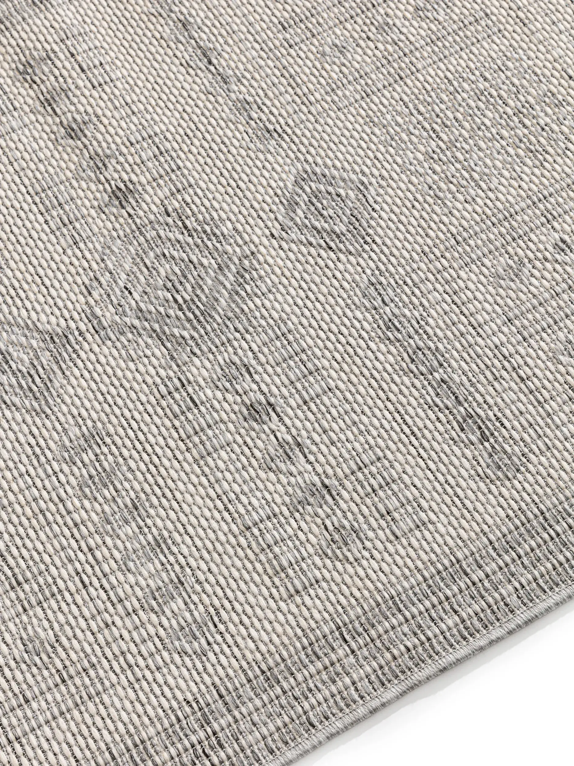 Teppich aus 100% Polypropylen in Grau mit 100% Polypropylen hohem Flor von benuta Nest