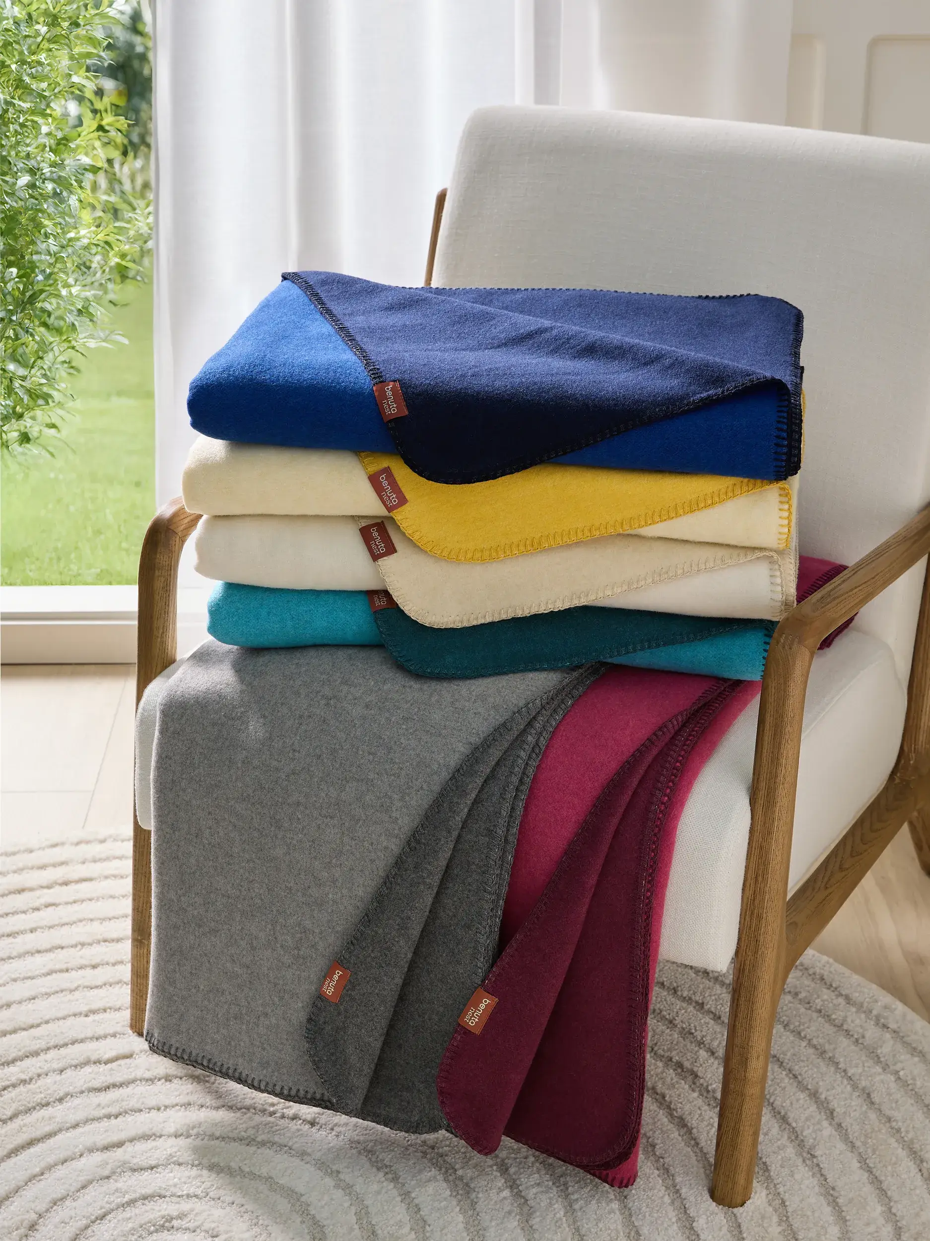 Blanket Mona Grey by benuta Nest