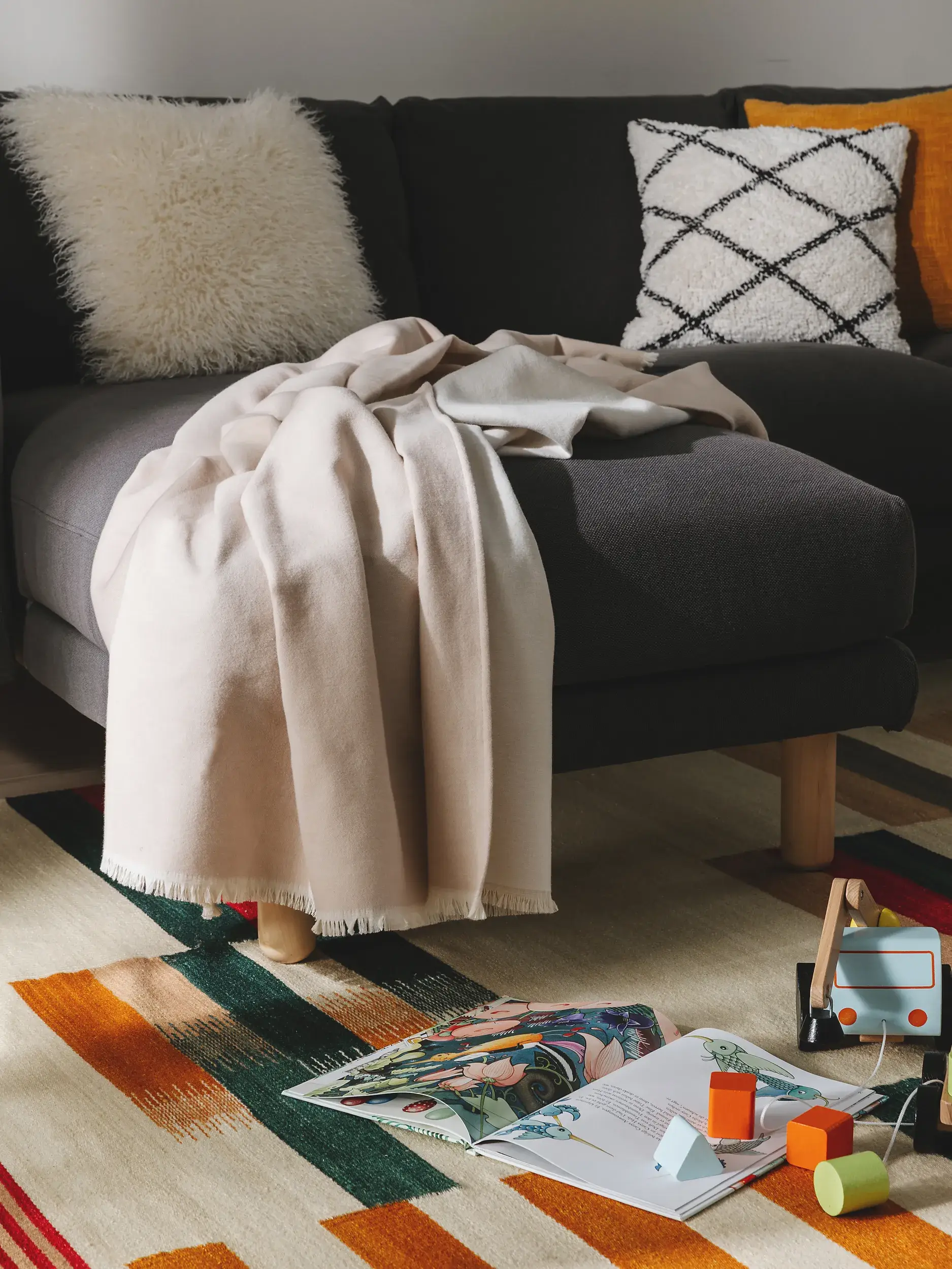 Plaid in cotone Luca Crema in Tintaunita-ontwerp van 100% Cotone door benuta nest