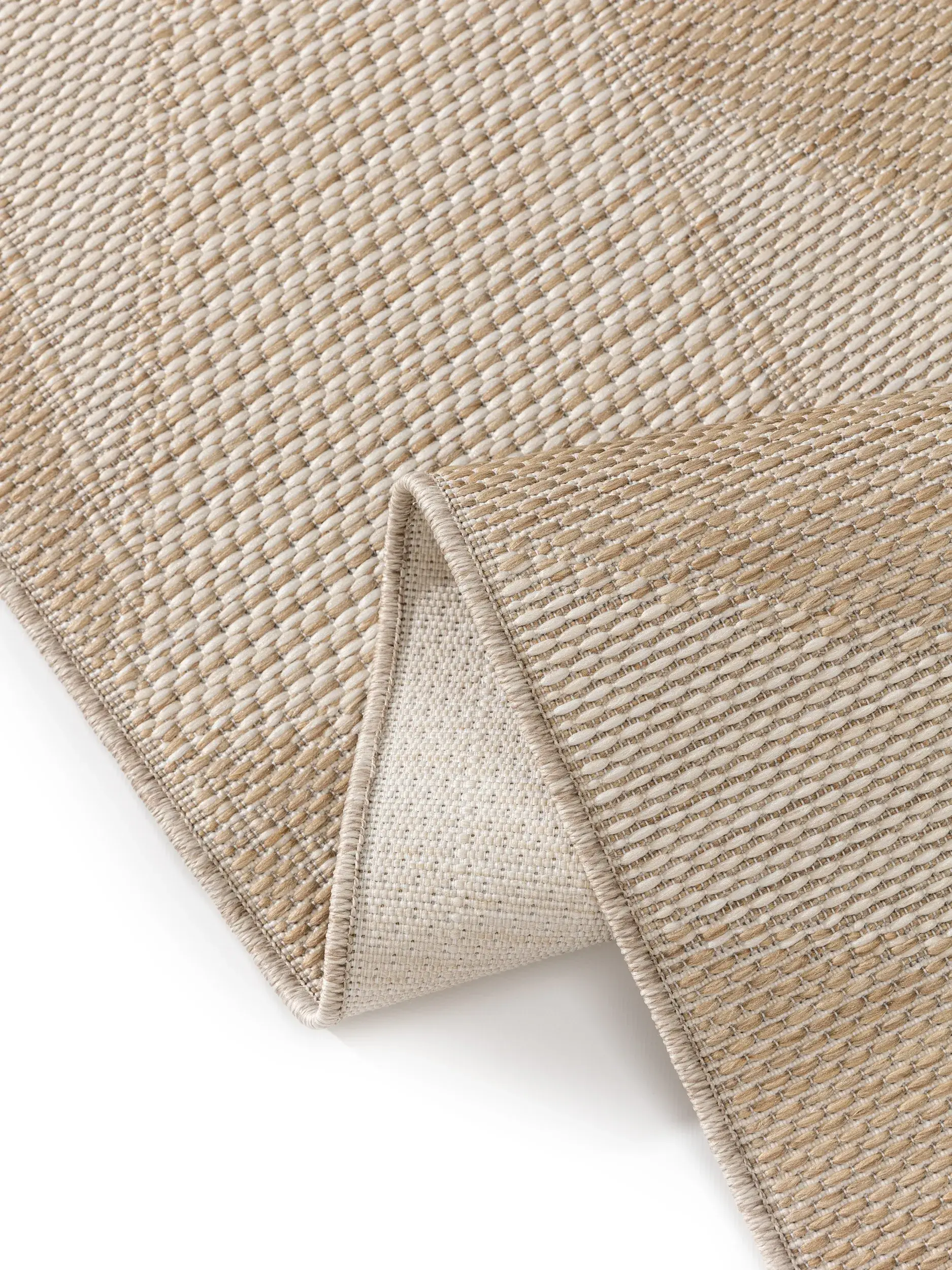 Teppich aus 100% Polypropylen in Weiß mit 100% Polypropylen hohem Flor von benuta Nest