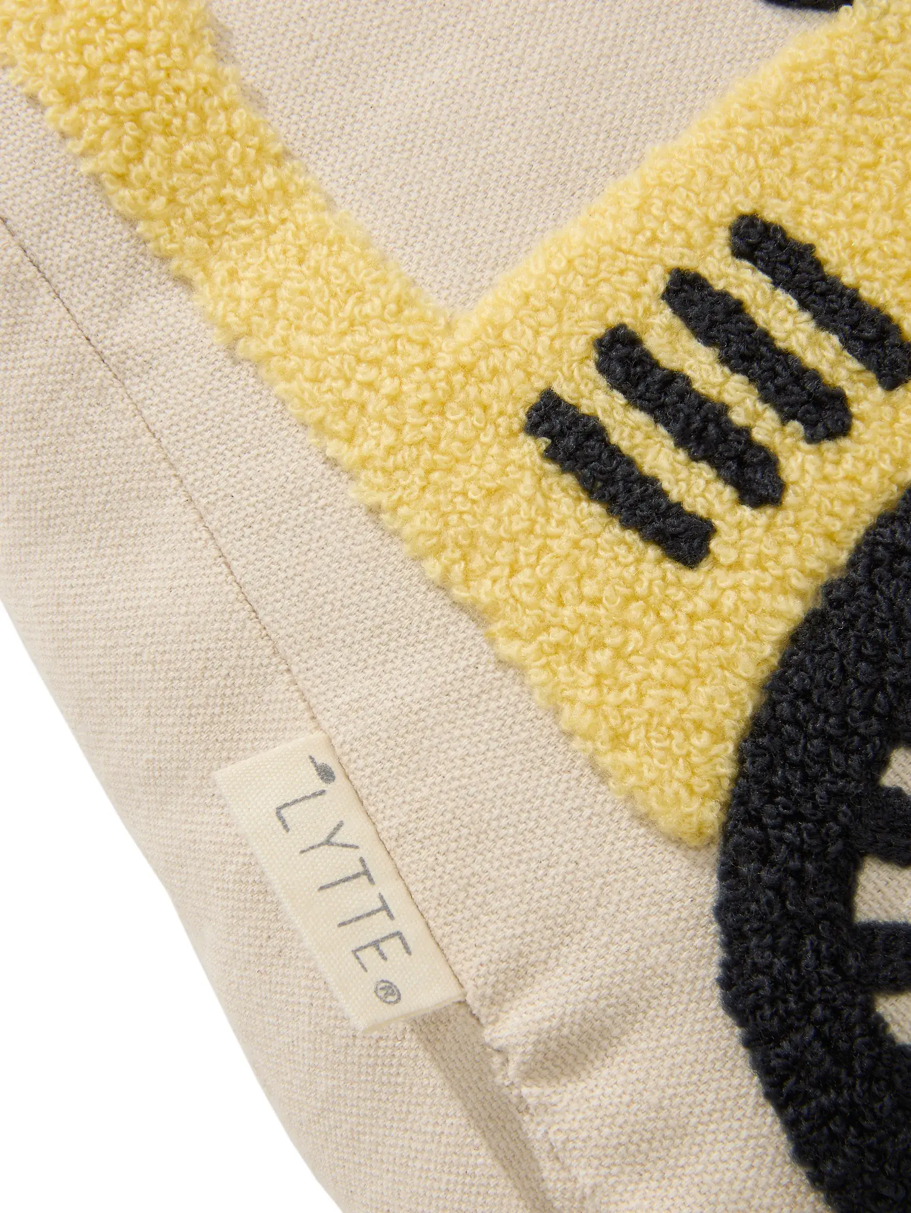 Cushion Niki Yellow by Lytte