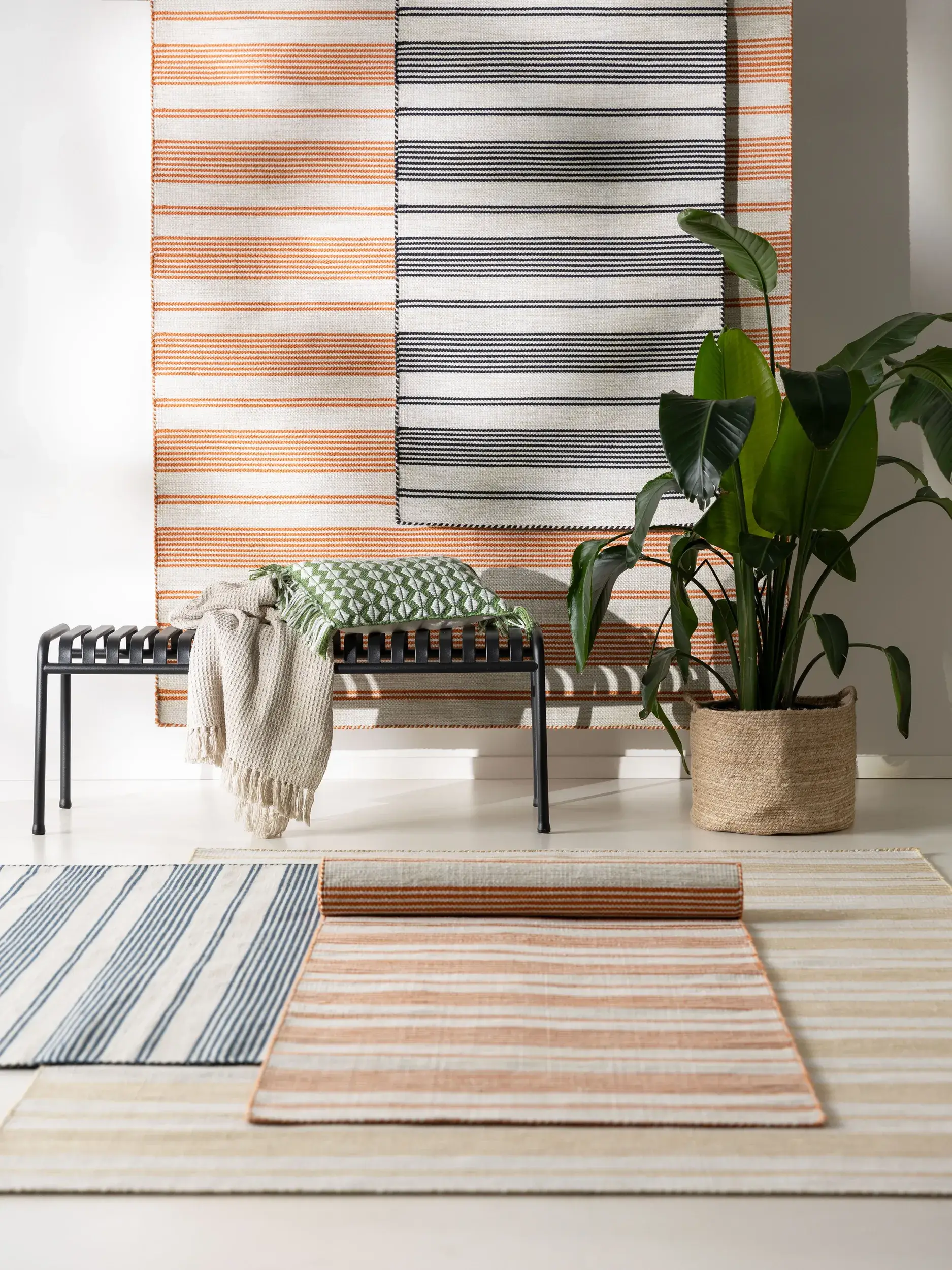 Teppe av 100% Polyester (recyceltes PET) i Orange med 100% Polyester (recyceltes PET) høy lugg fra benuta Nest