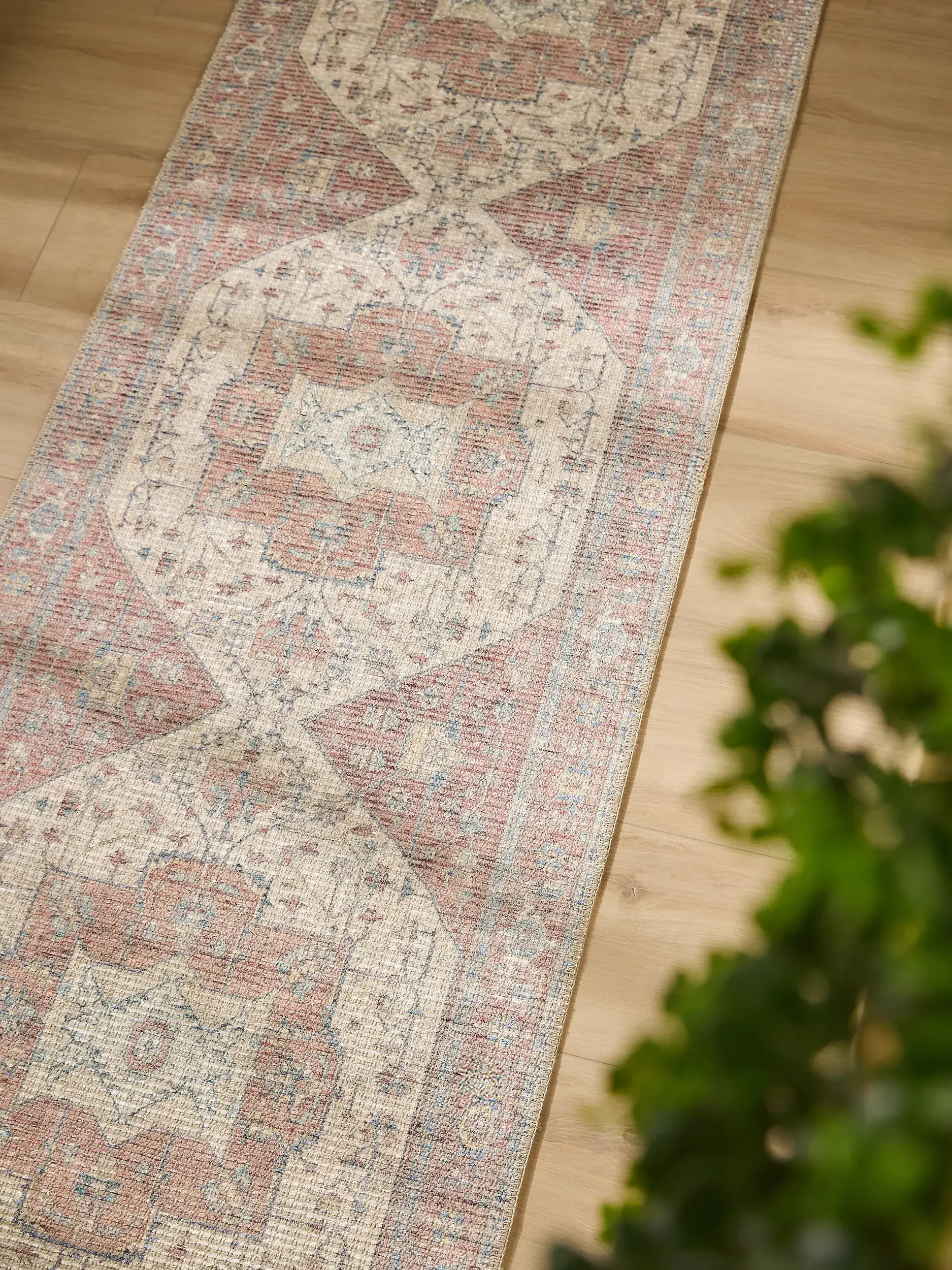 Rug made of 50% Polyester, 50% Polycotton in Beige with a 50% Polyester, 50% Polycotton high pile by benuta Nest