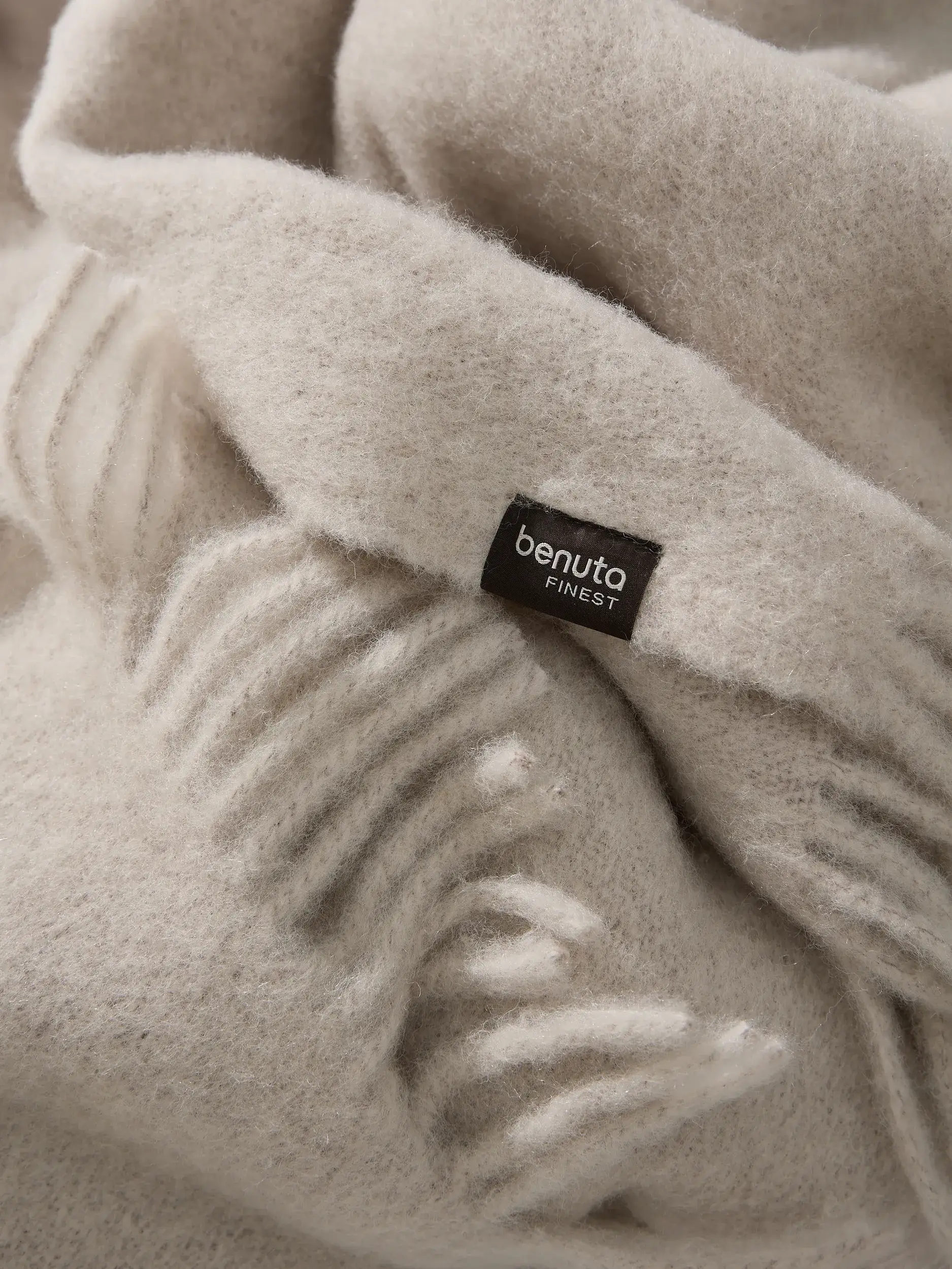 Tæppe Otis Gråbrun fra benuta Finest