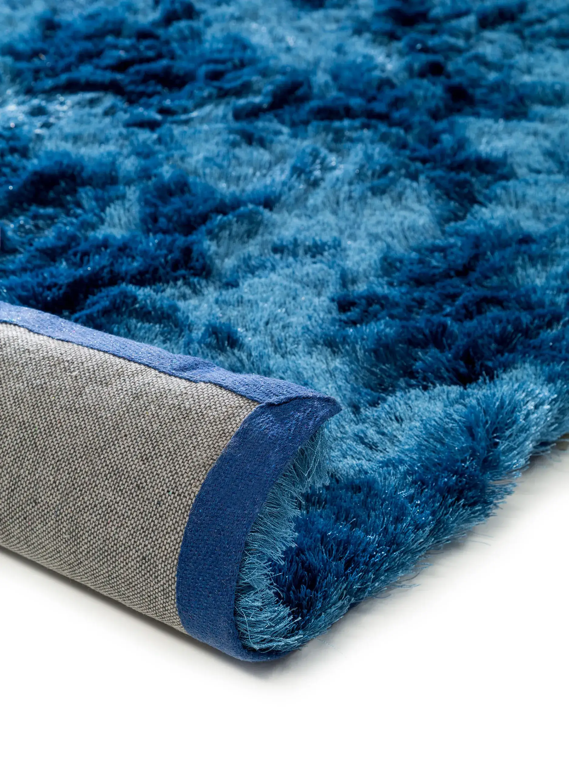 Tappeto di 100% Poliestere in Azzurro con pelo alto 100% Poliestere da benuta nest
