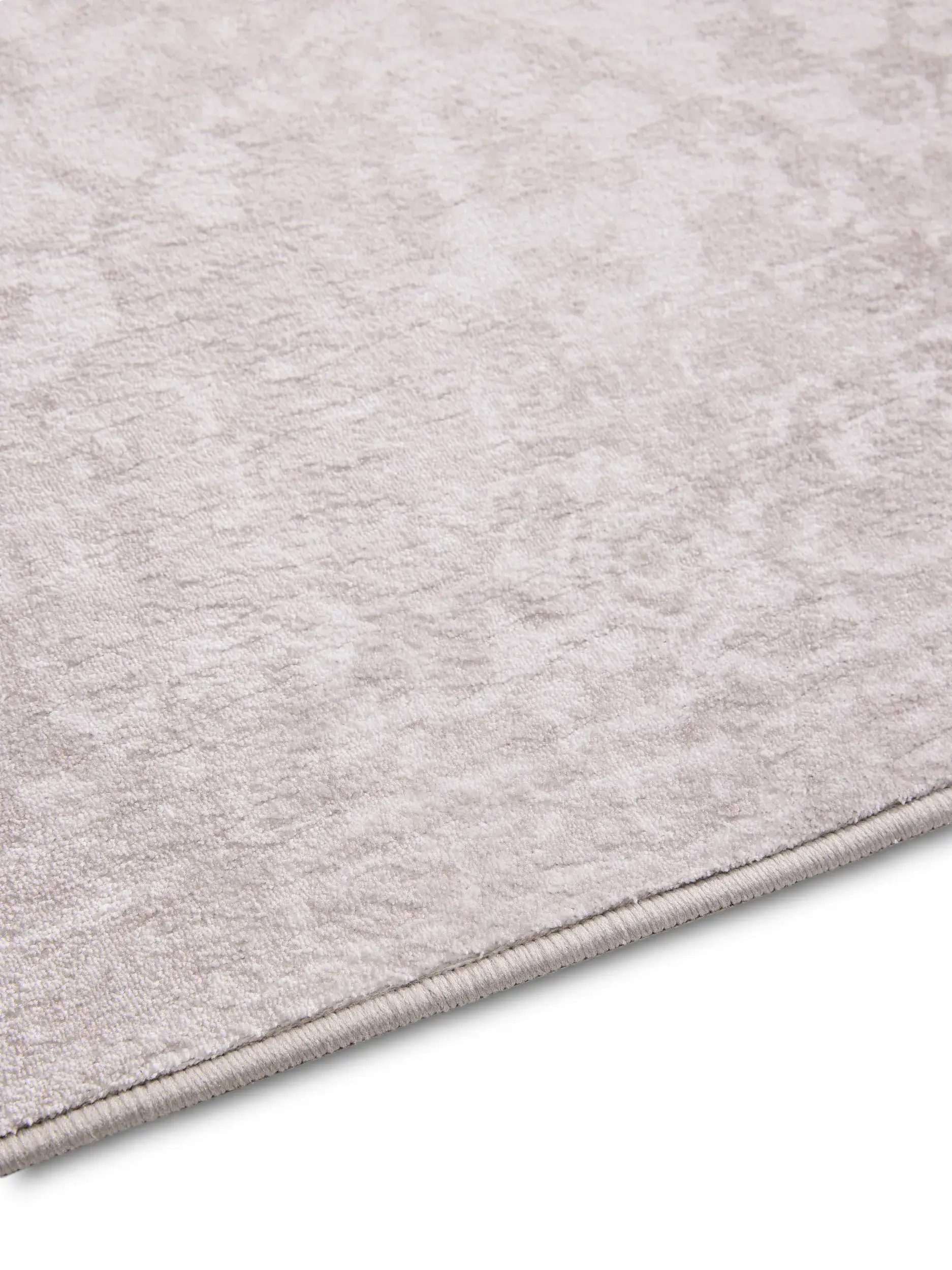 Rug made of 100% Polyester in Taupe with a 100% Polyester high pile by benuta Nest