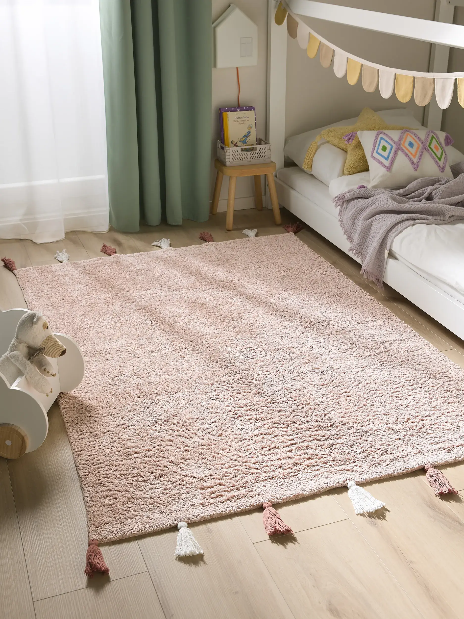Matto 100% Baumwollea värissä Rosa 100% Baumwolle korkealla nukalla merkiltä Lytte