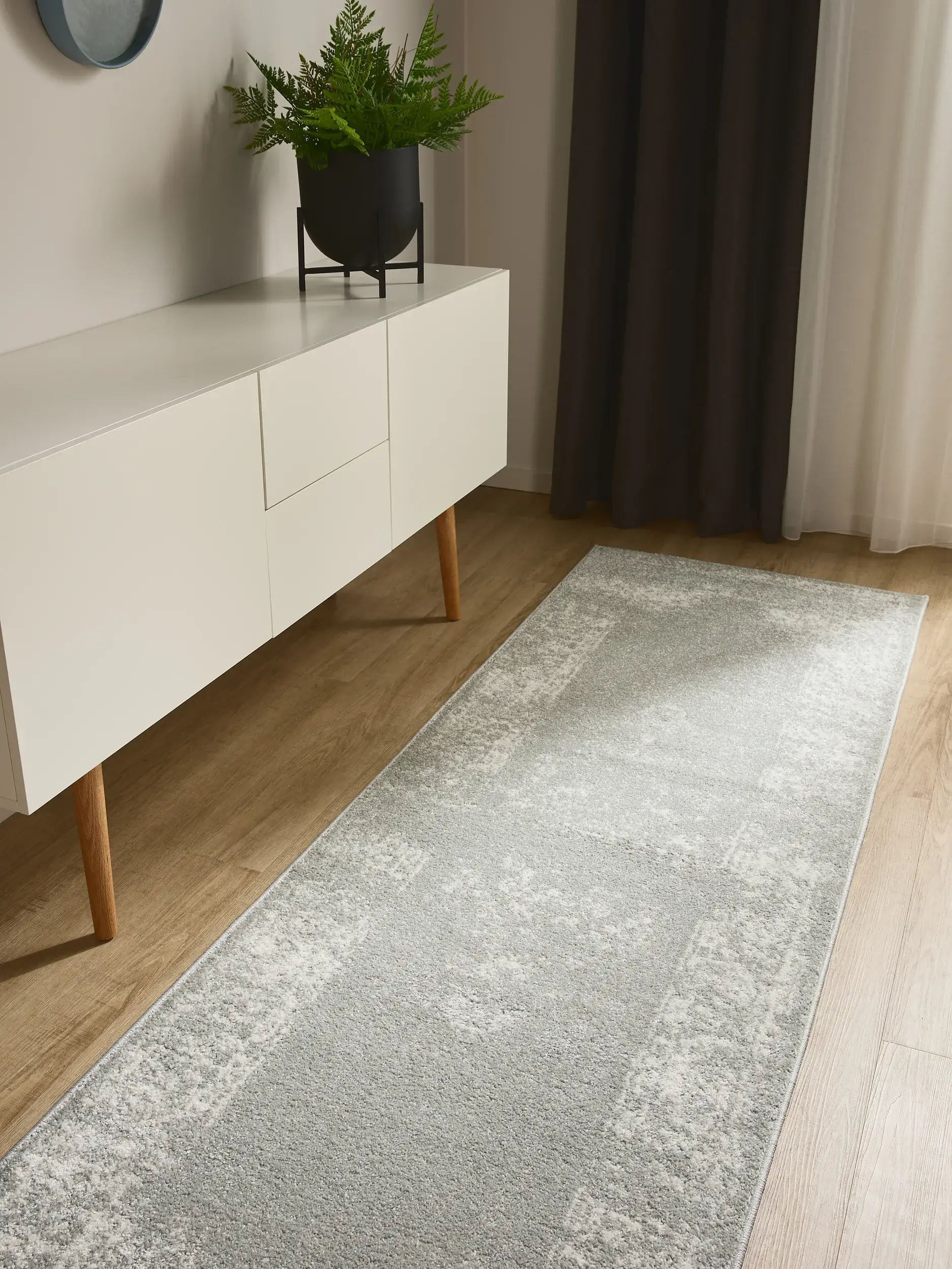 Rug made of 100% Polypropylen in Taupe with a 100% Polypropylen high pile by benuta Basic
