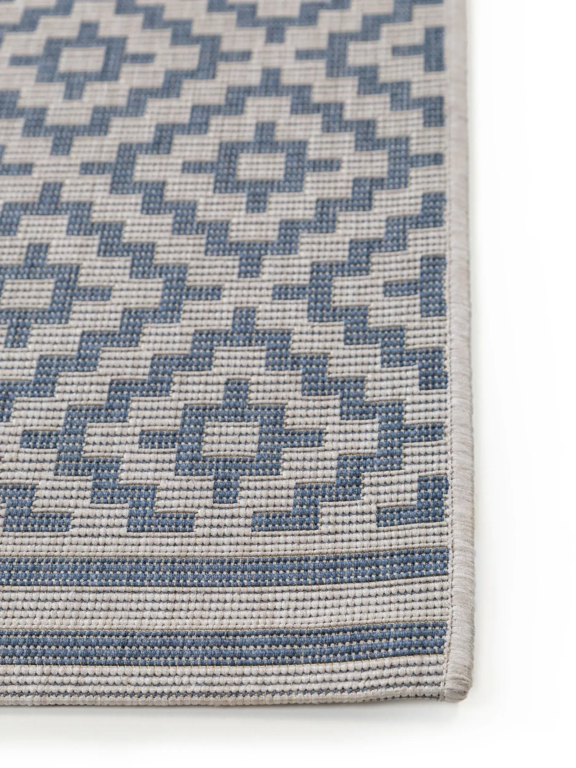 Tappeto di 100% Polipropilene in Azzurro con pelo alto 100% Polipropilene da benuta nest