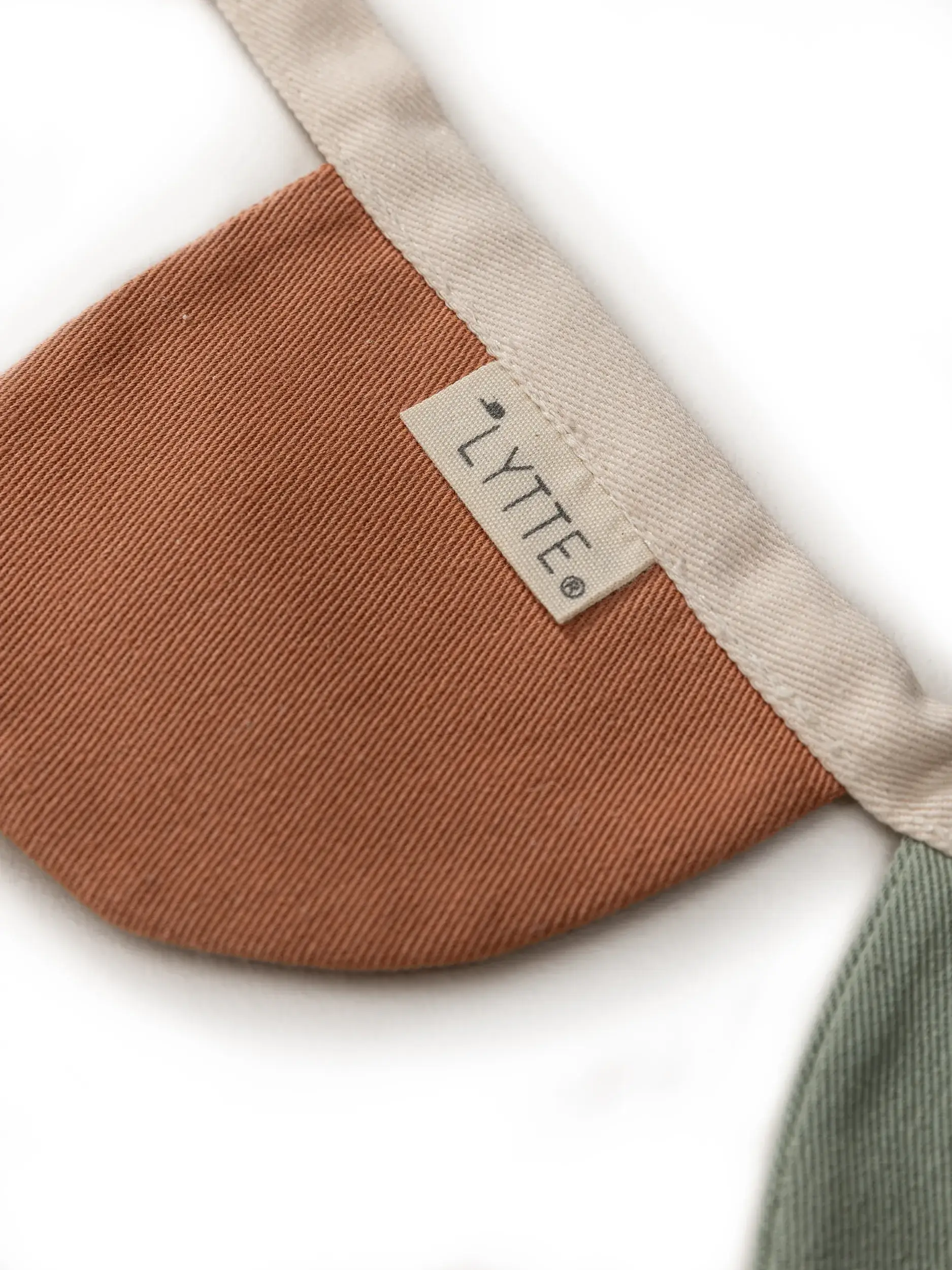 Decorazione per pareti Hana Multicolor in Floreale-ontwerp van 100% Cotone door Lytte