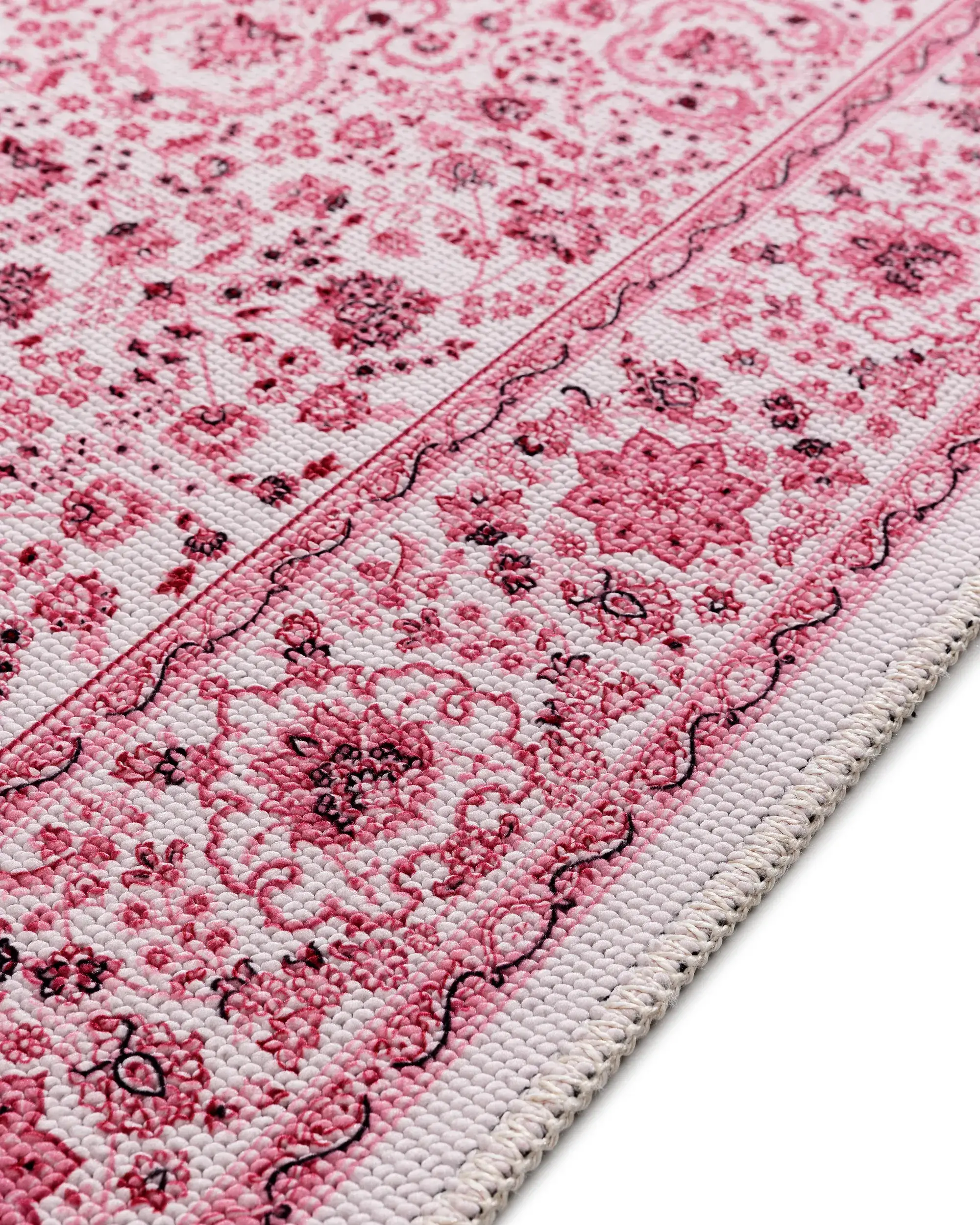 Rug made of 70% Polyester, 30% Baumwolle in Rosa with a 70% Polyester, 30% Baumwolle high pile by benuta Pop