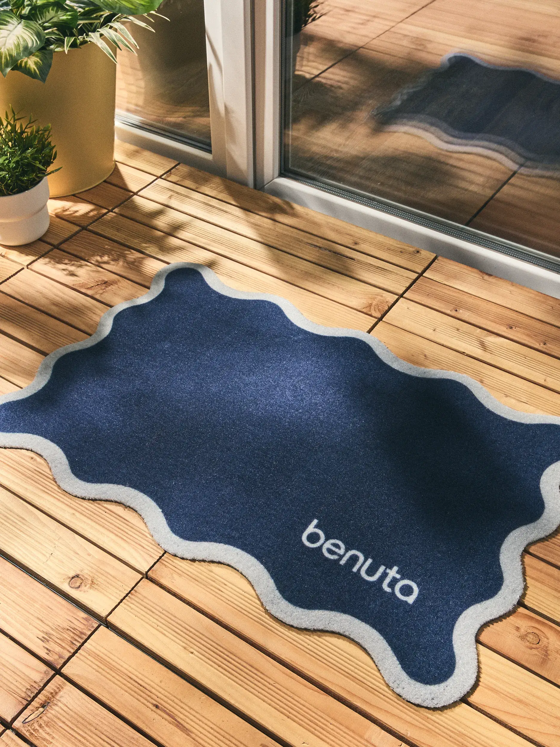 Wycieraczka Curl niebieski im Design Obramowanie aus 100% Poliester (PET recyklingowany) von benuta