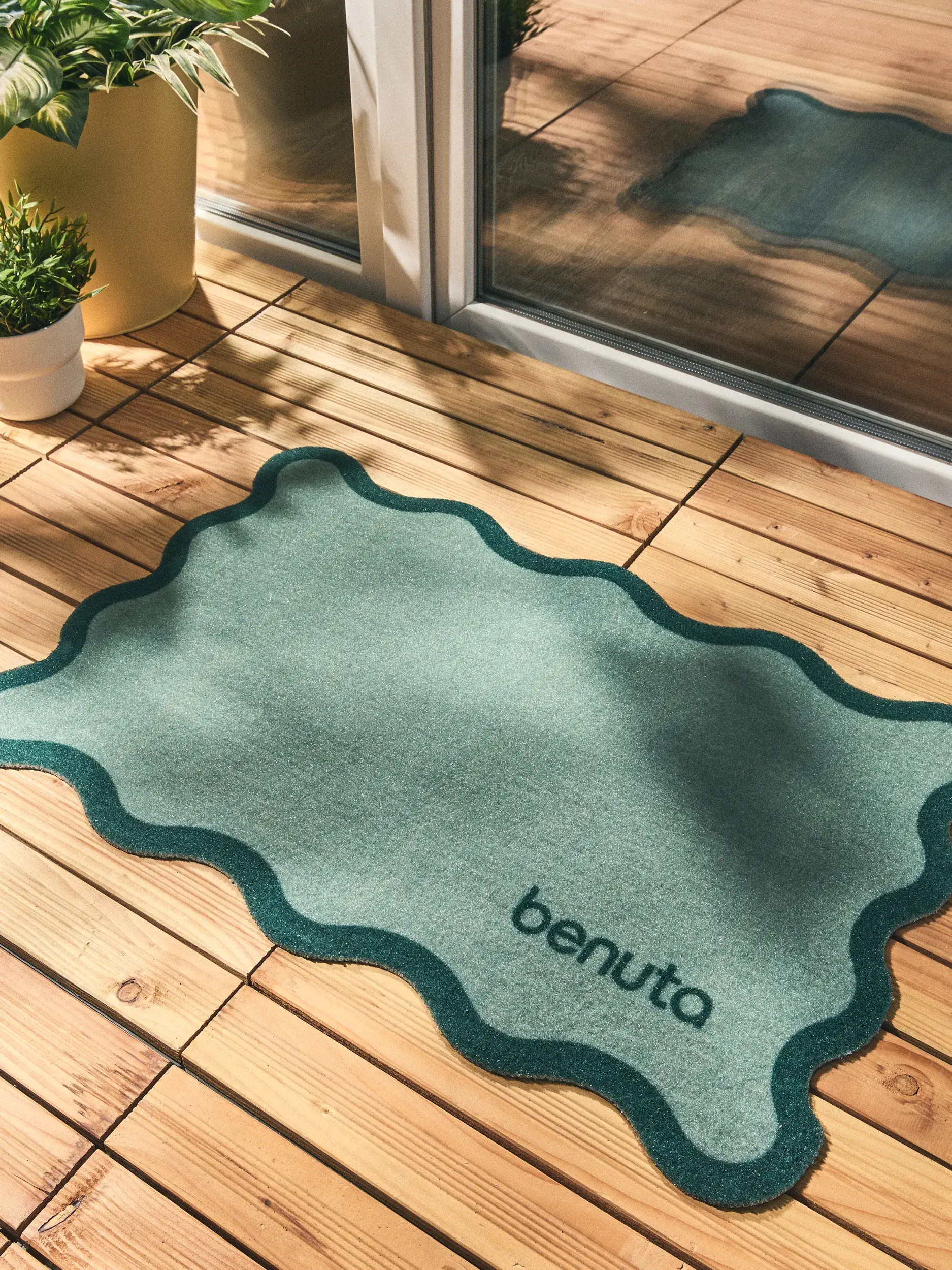 Wycieraczka Curl zielony im Design Obramowanie aus 100% Poliester (PET recyklingowany) von benuta