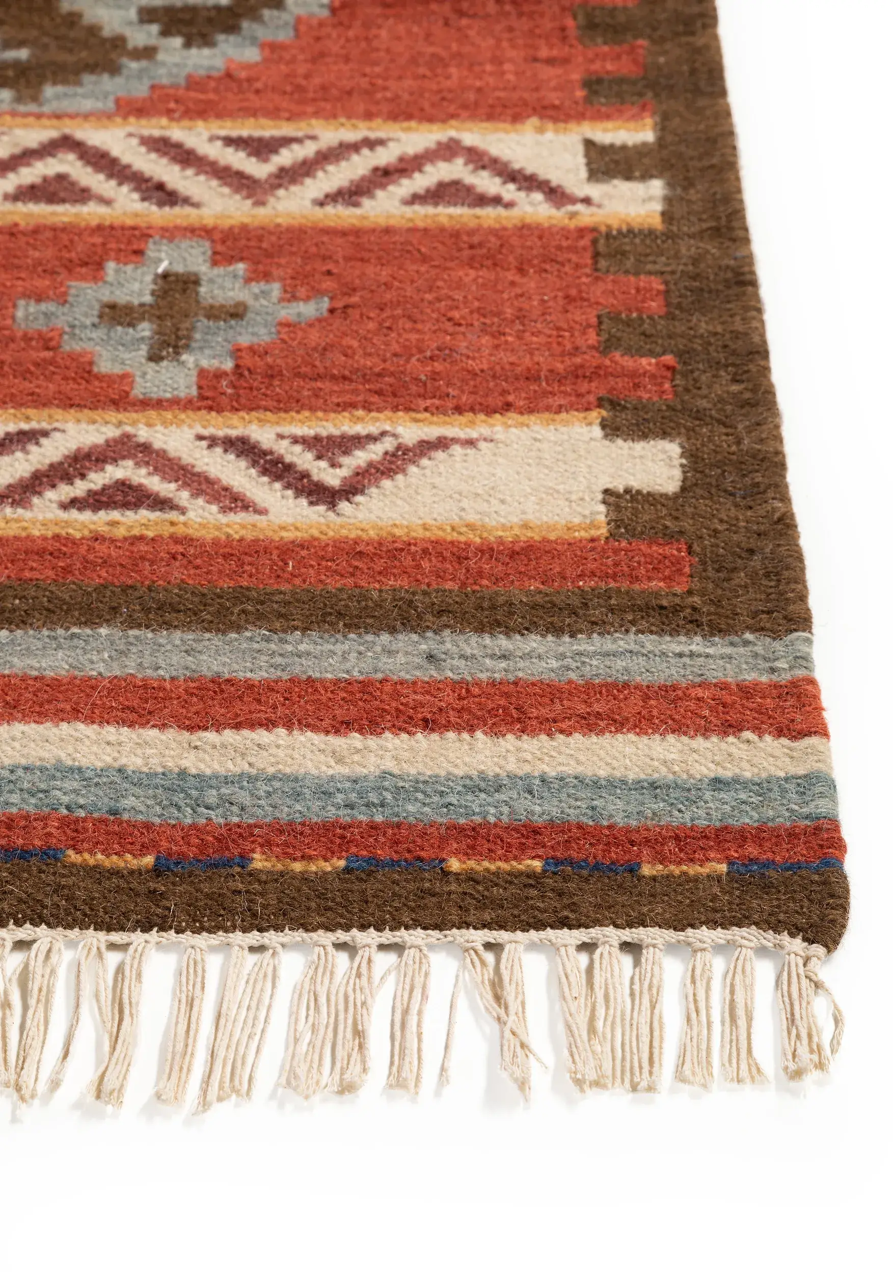 Matto 90% Wolle, 10% Baumwollea värissä Multicolor 90% Wolle, 10% Baumwolle korkealla nukalla merkiltä benuta Pure