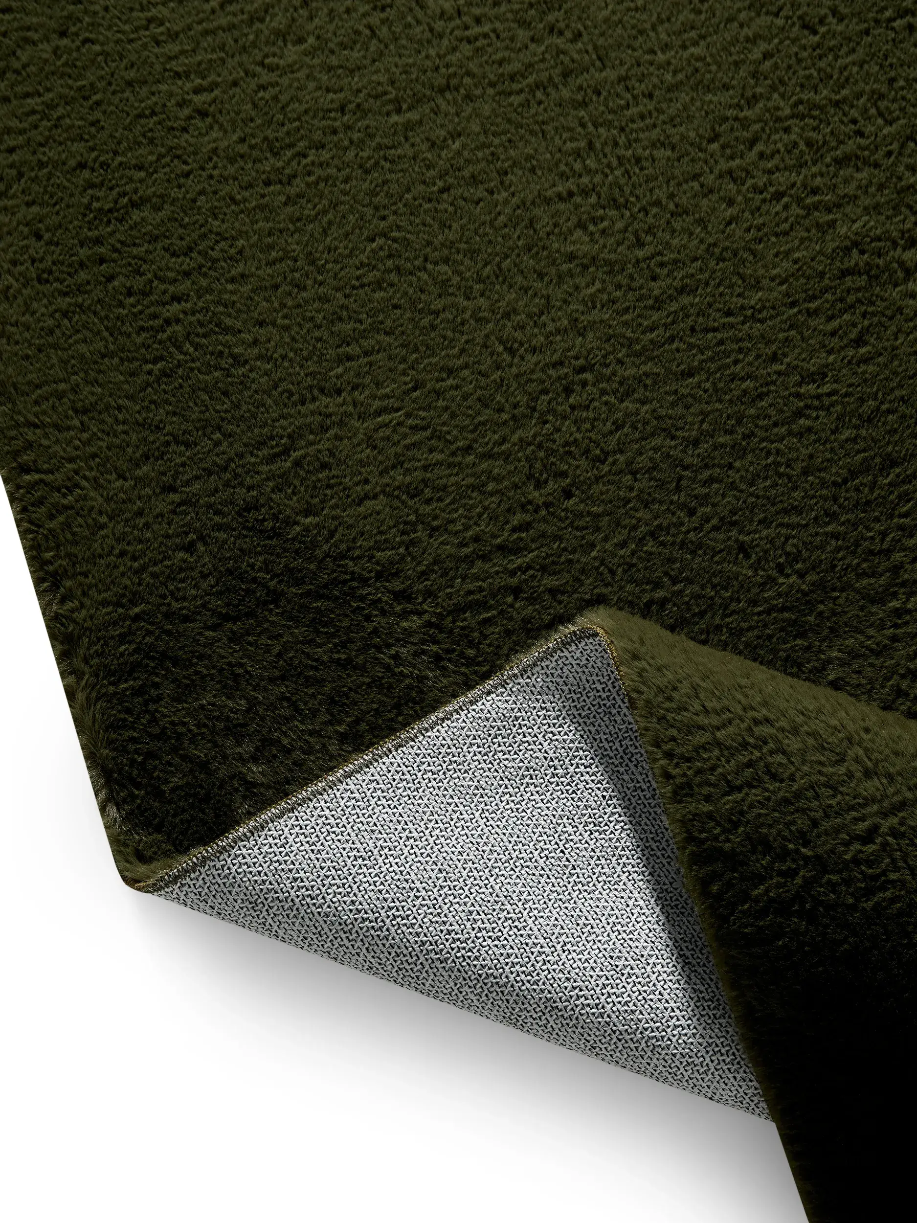 Rug Furry made of 100% Polyester in  by benuta Basic