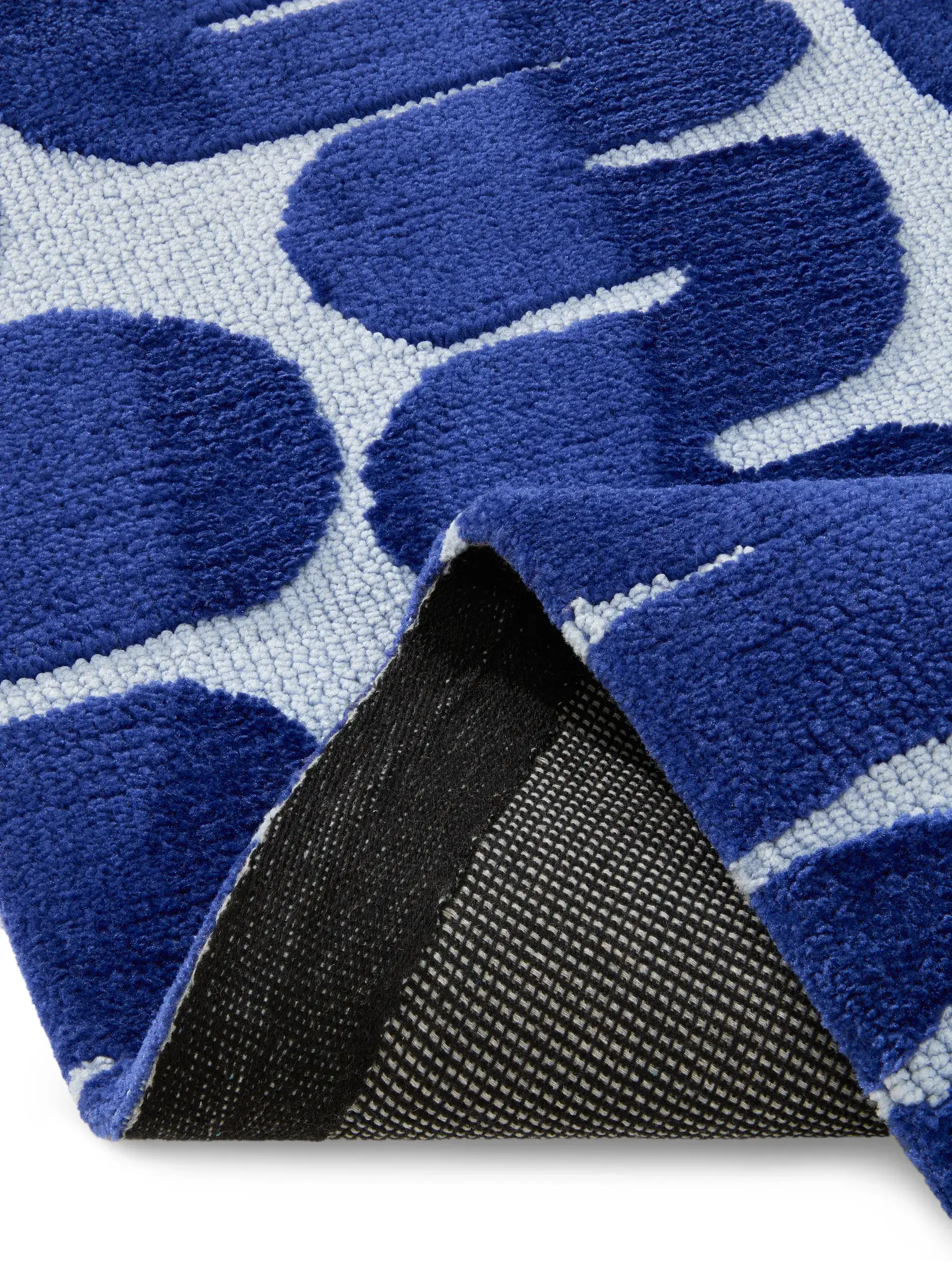 Teppich Ally aus 100% Polyester (Mikrofaser) in  von benuta Pop