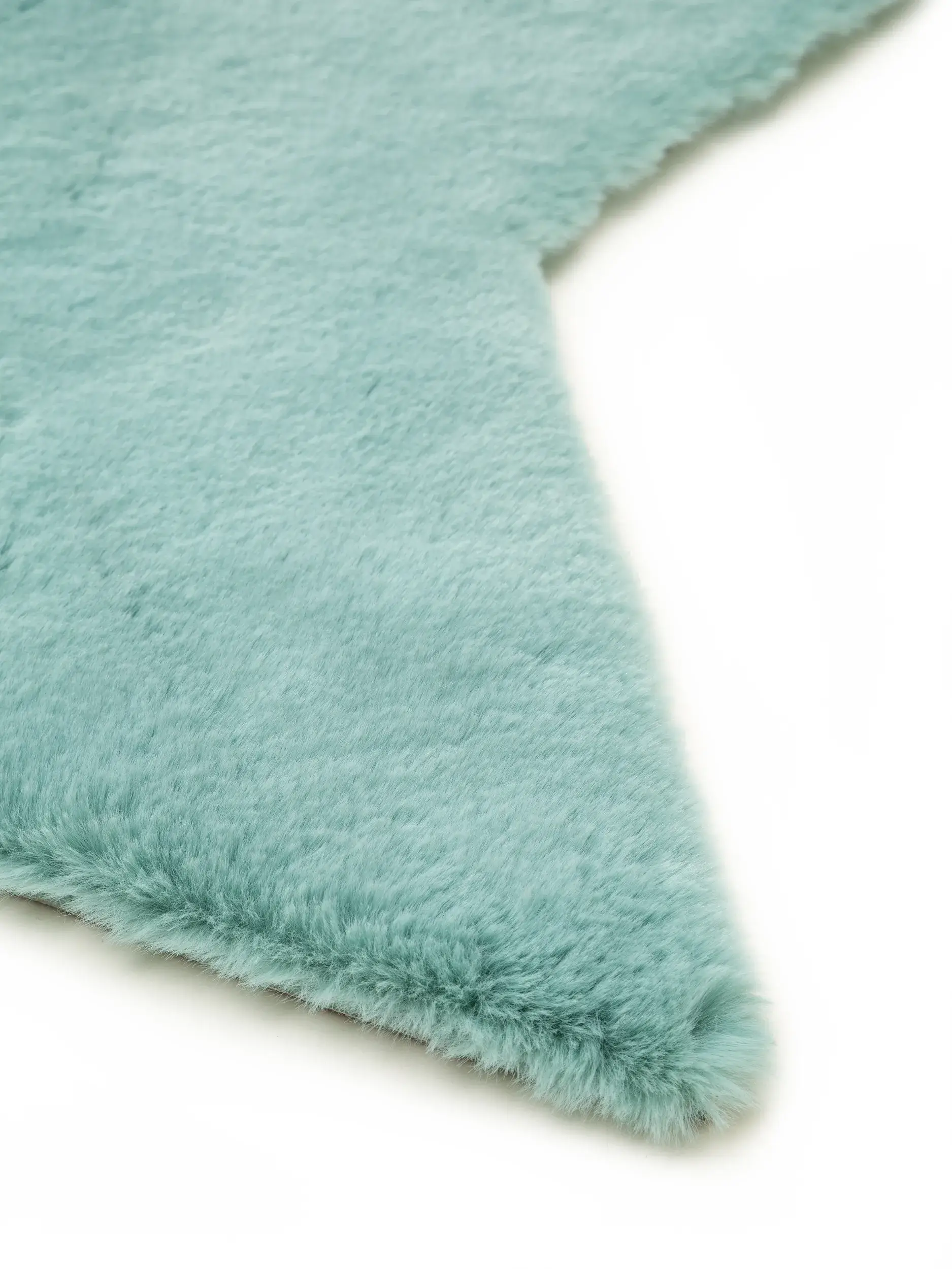 Matto 100% Polyestera värissä Blau 100% Polyester korkealla nukalla merkiltä Lytte