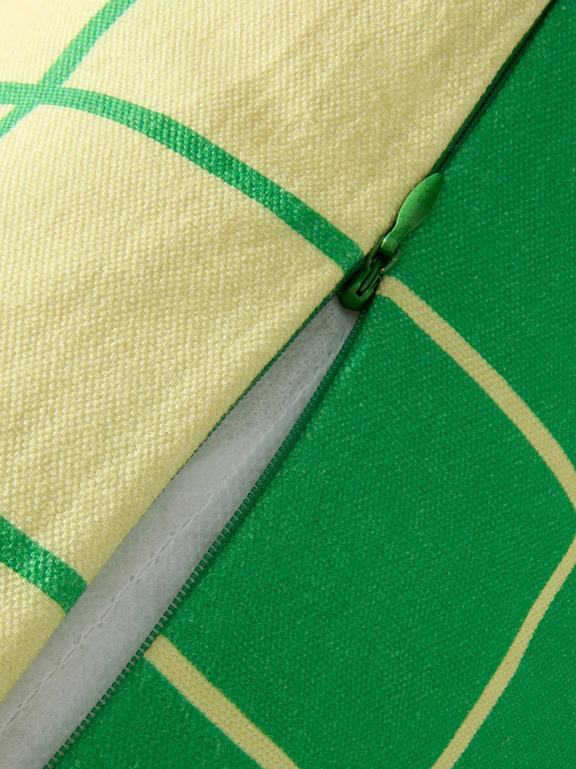 Cushion Joy Green by benuta Pop