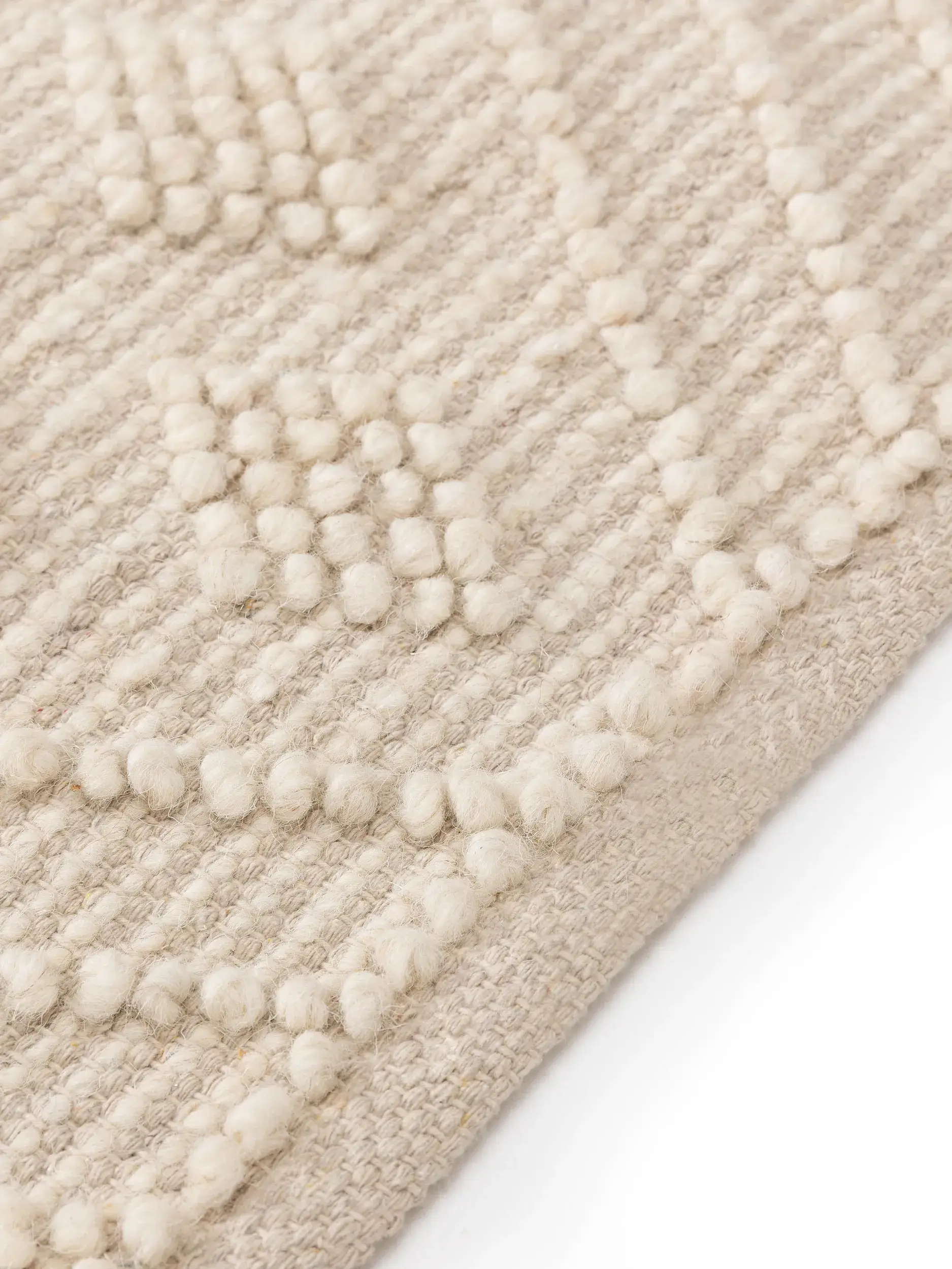 Teppich aus 55% Baumwolle, 45% Wolle in Beige mit 55% Baumwolle, 45% Wolle hohem Flor von benuta Pure