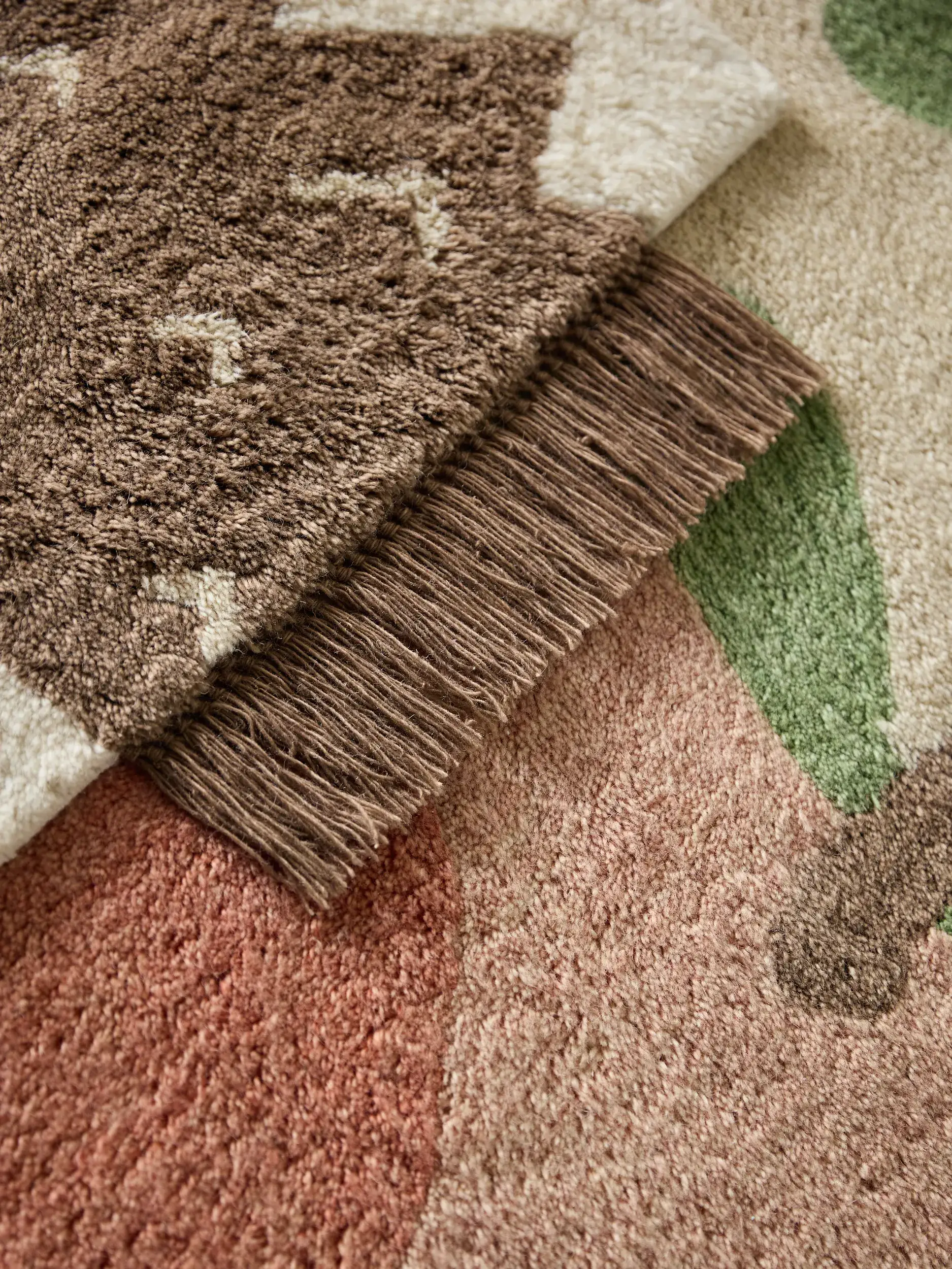 Teppich Iggy aus 100% Wolle in Multicolor von Lytte