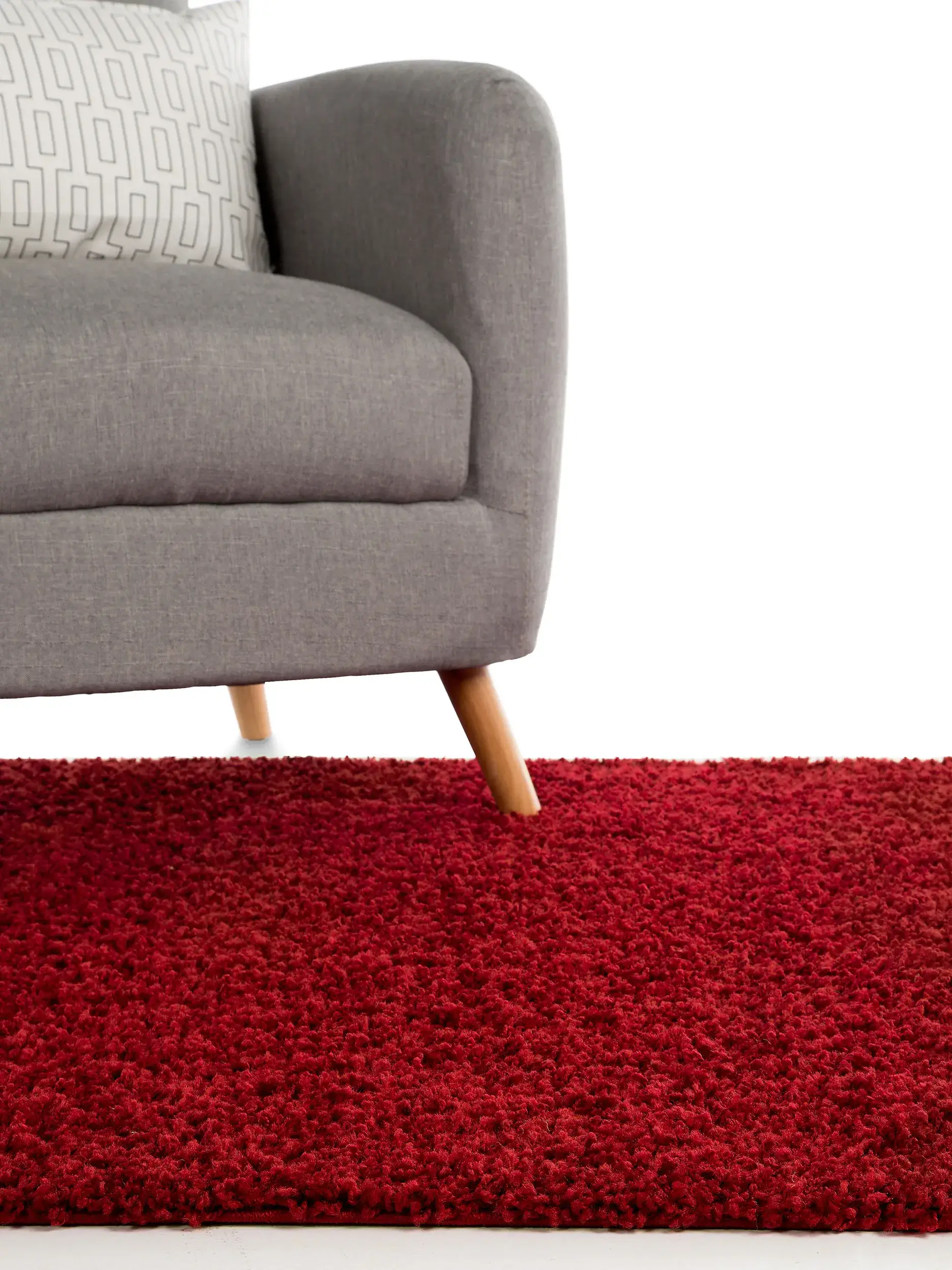 Rug made of 100% Polypropylen in Rot with a 100% Polypropylen high pile by benuta