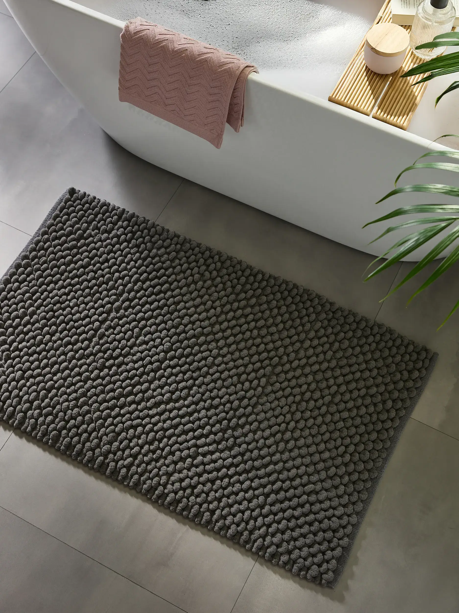 Tappeto da bagno Lynn Grigio di benuta nest