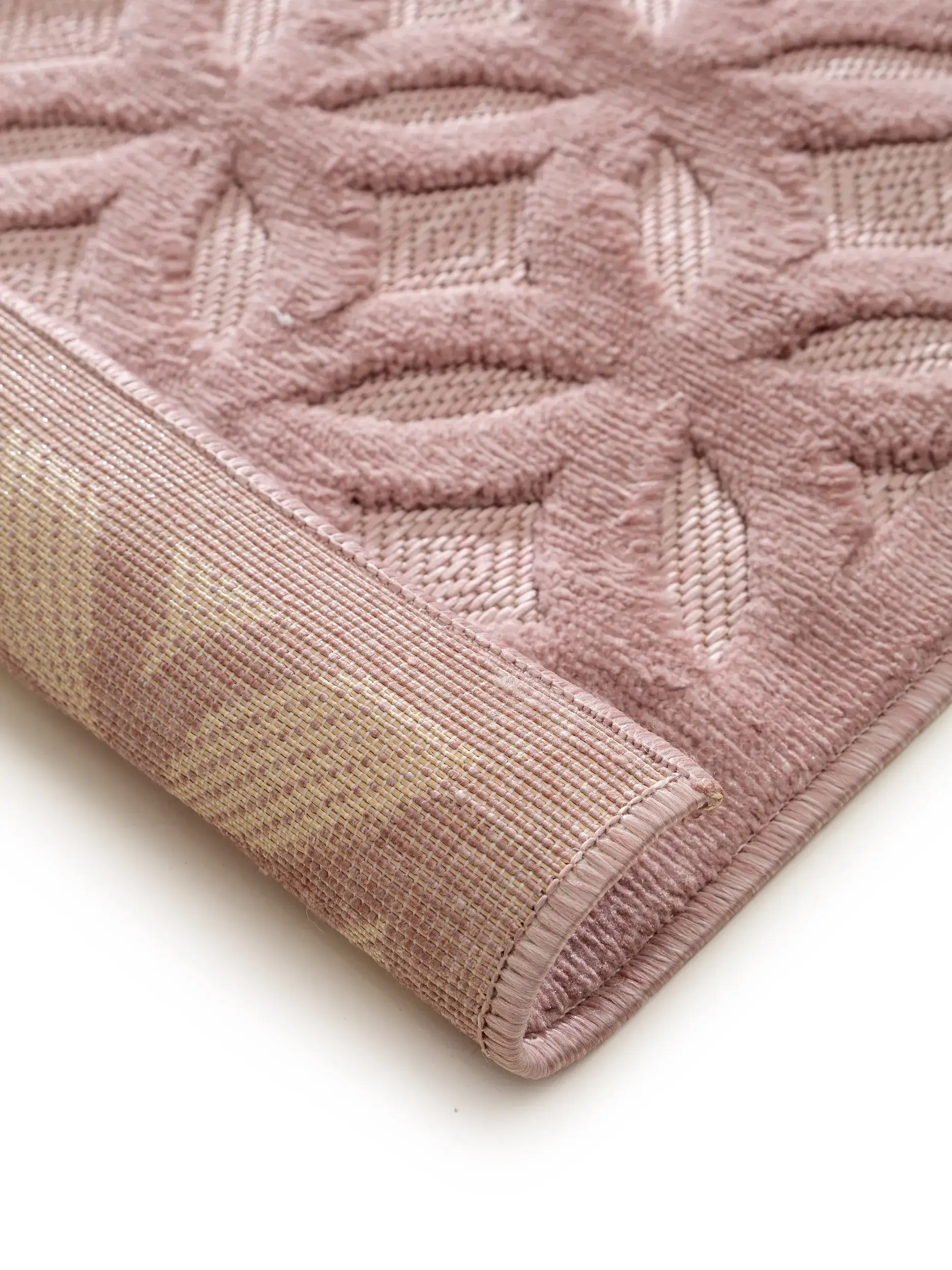 Rug made of 100% Polypropylen in Rosa with a 100% Polypropylen high pile by benuta Nest