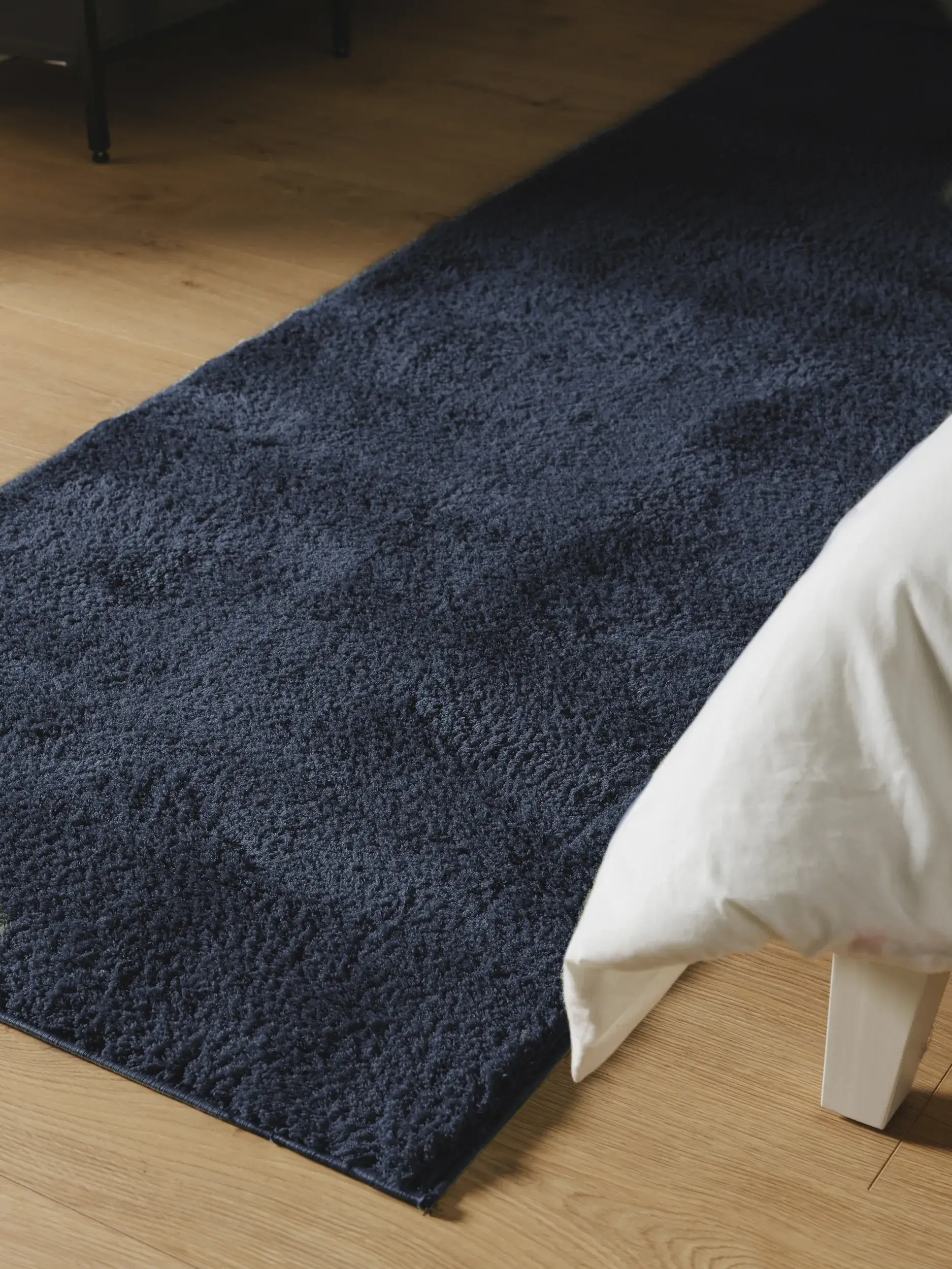 Teppich Soda aus 100% Polyester (Microfiber) in Blau von benuta Nest