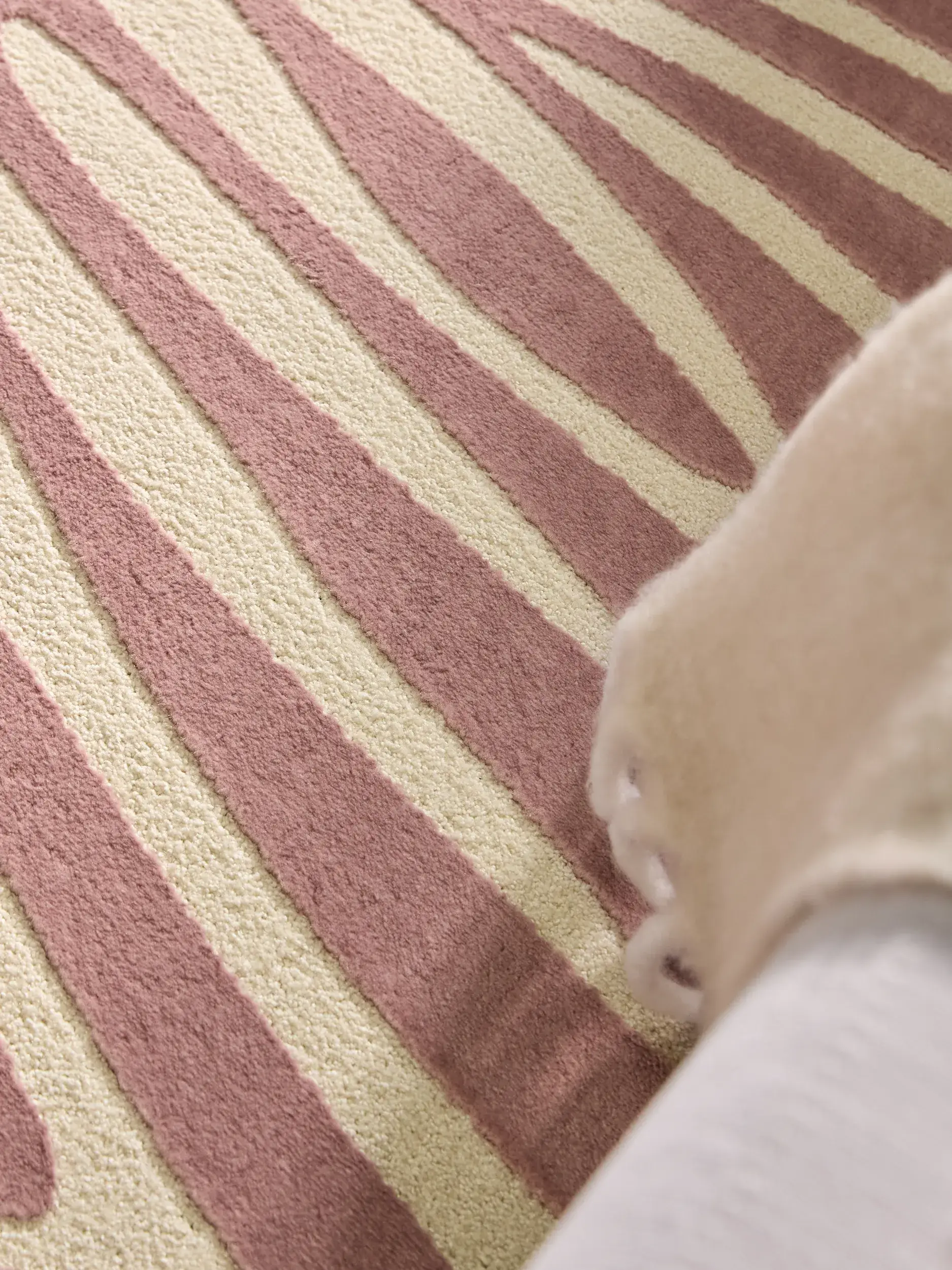 Matto Cini 66% Polypropeeni, 34% Polyesteri a värissä  merkiltä benuta POP