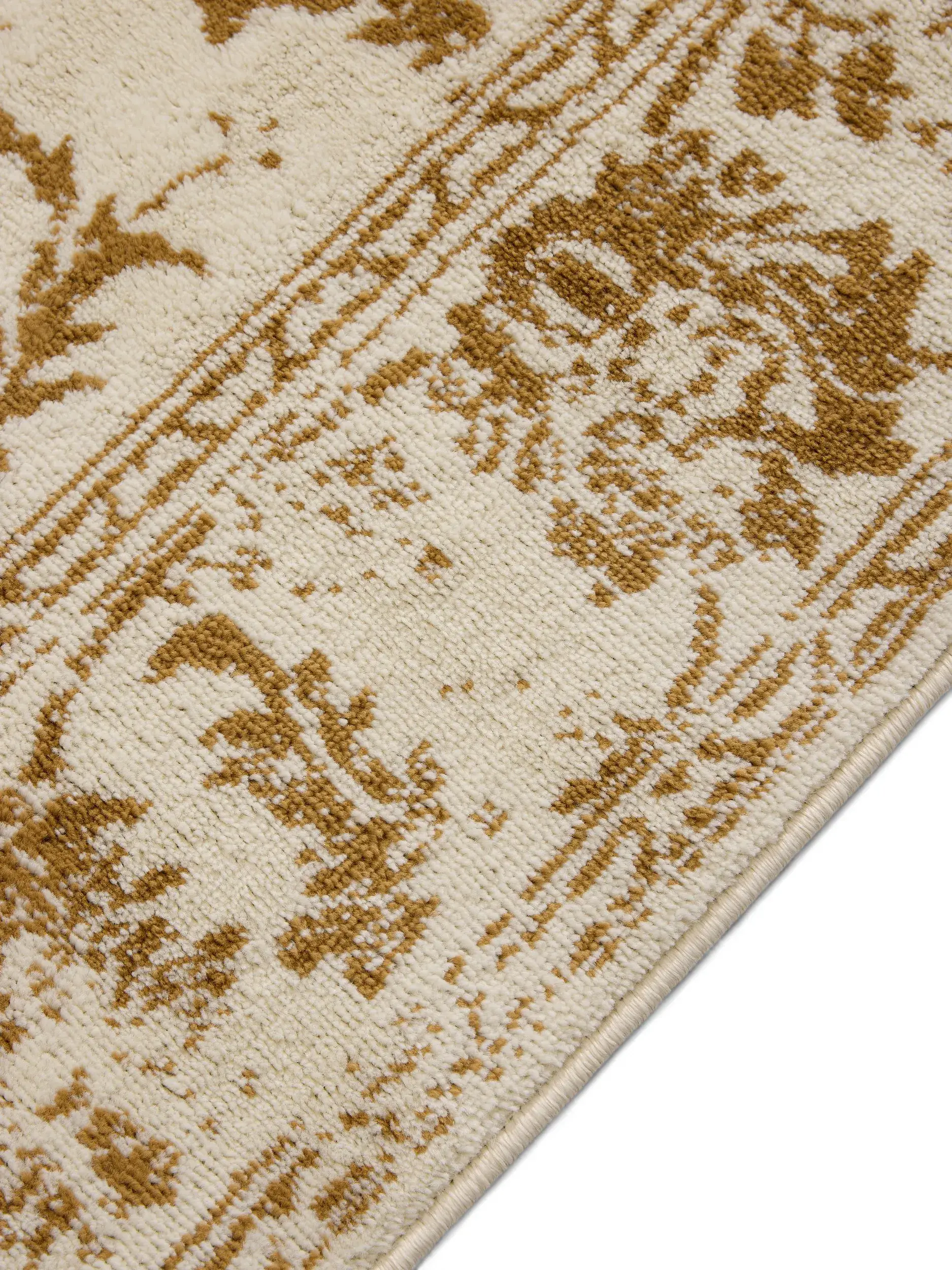 Rug made of 100% Polypropylen in Beige with a 100% Polypropylen high pile by benuta Basic