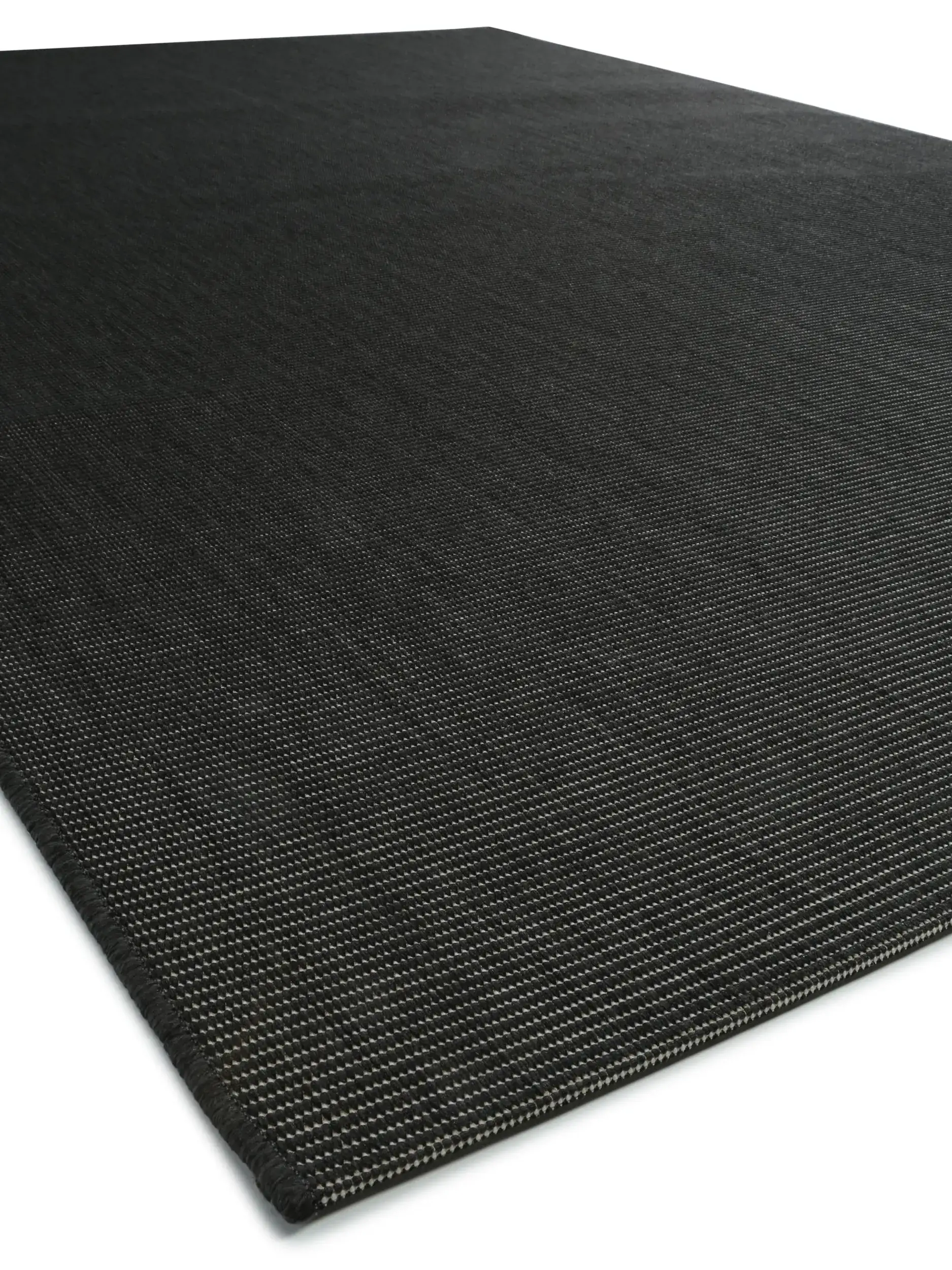 Rug made of 100% Polypropylen in Schwarz with a 100% Polypropylen high pile by benuta Nest
