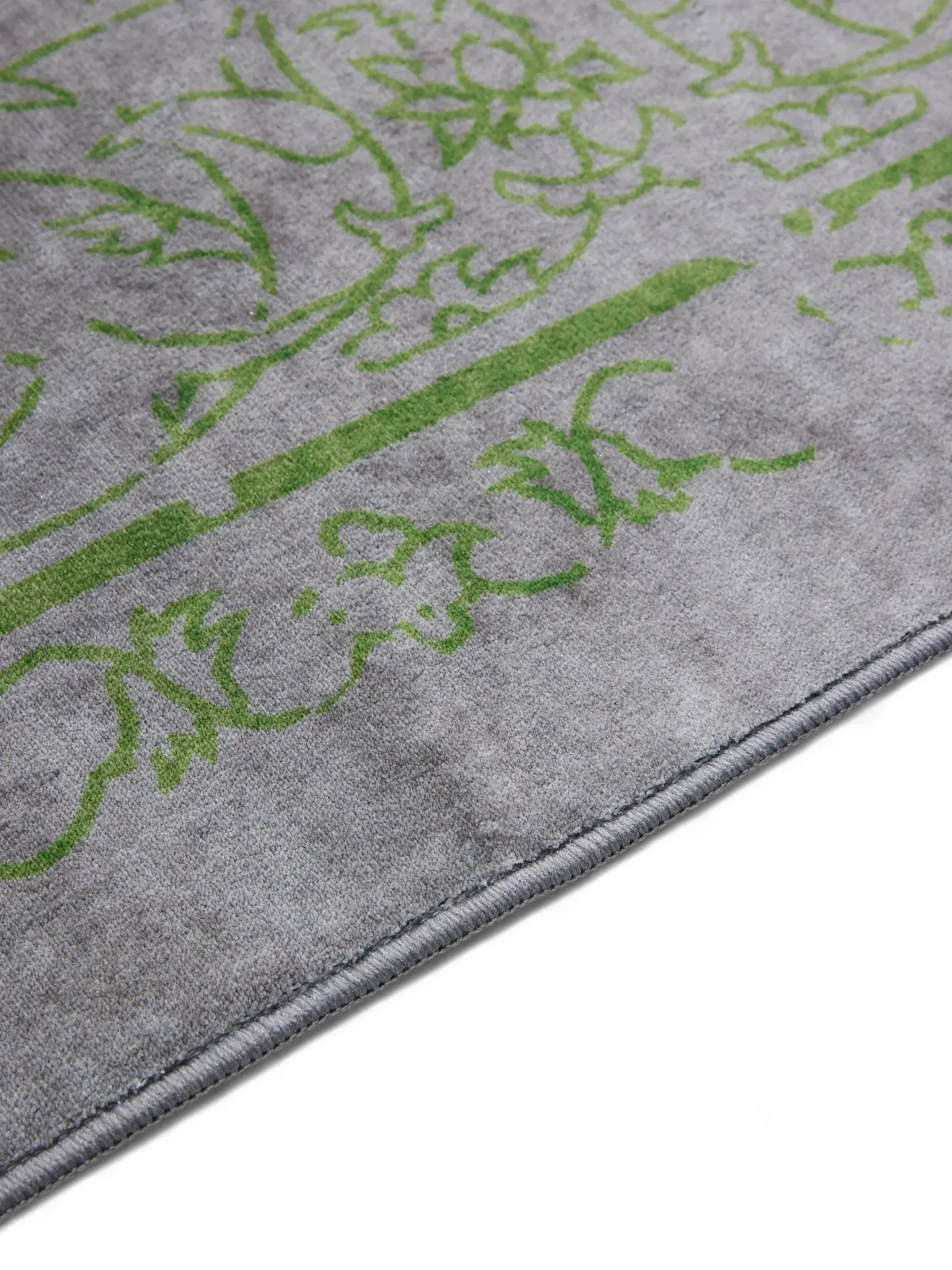 Teppich aus 100% Polyester in Grau mit 100% Polyester hohem Flor von benuta Nest