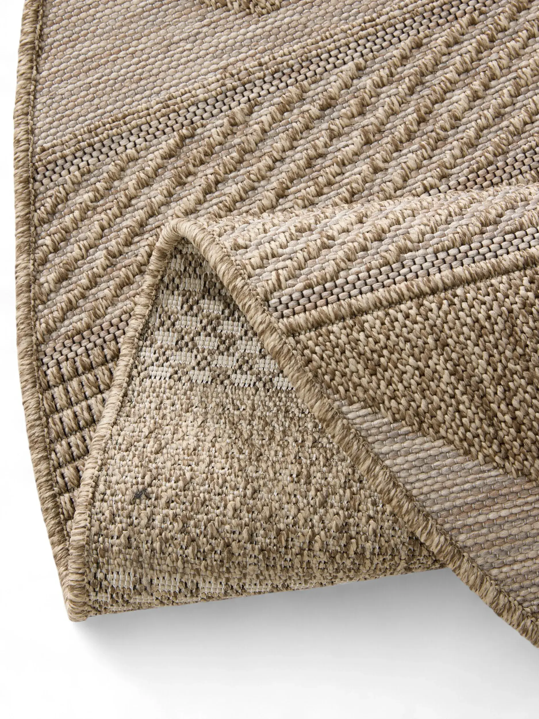 Rug made of 100% Polypropylen in Beige with a 100% Polypropylen high pile by benuta Nest