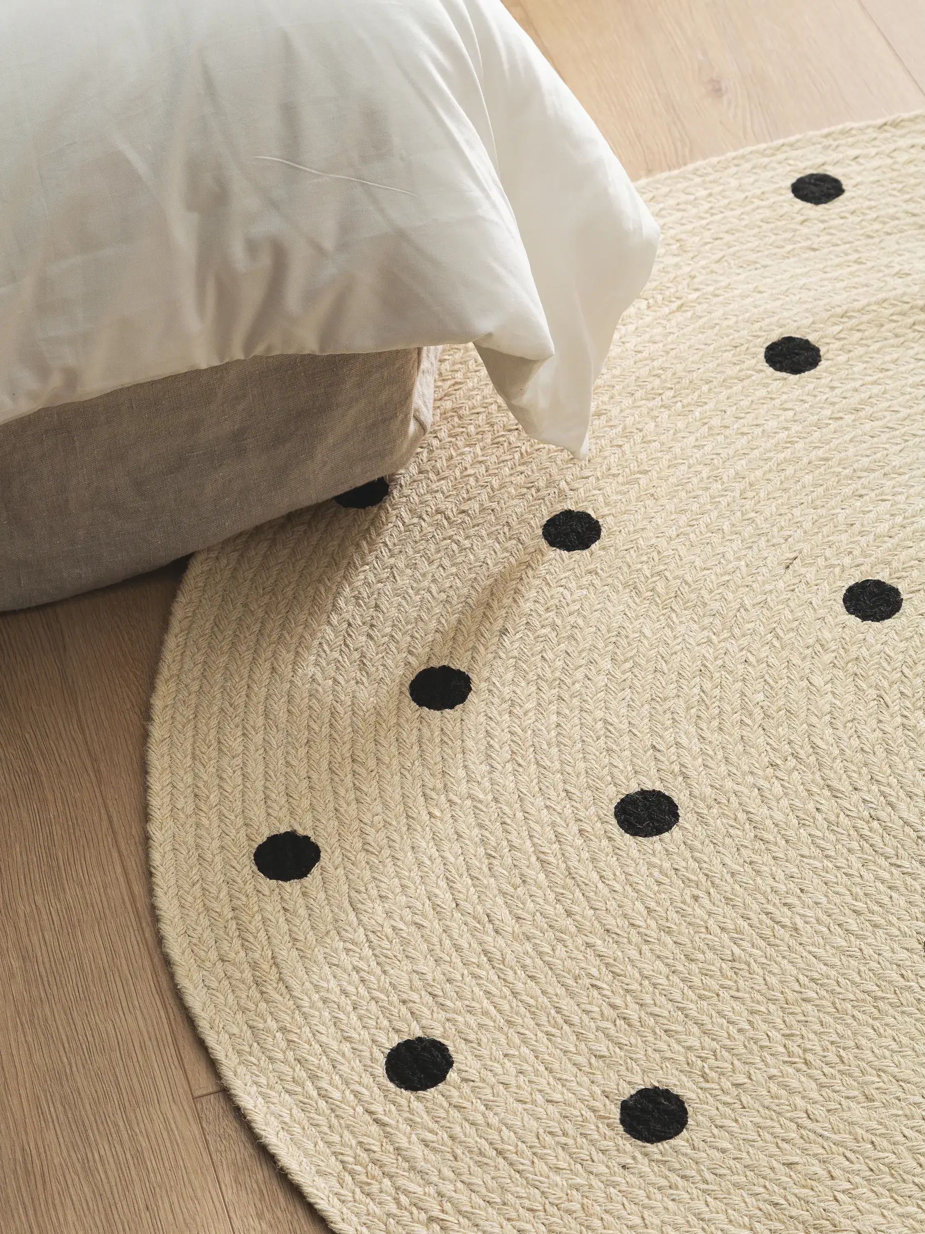 Alfombra de 100% Yute en Beige con un pelo de {{Placeholder_Pile Height}} de altura de Lytte