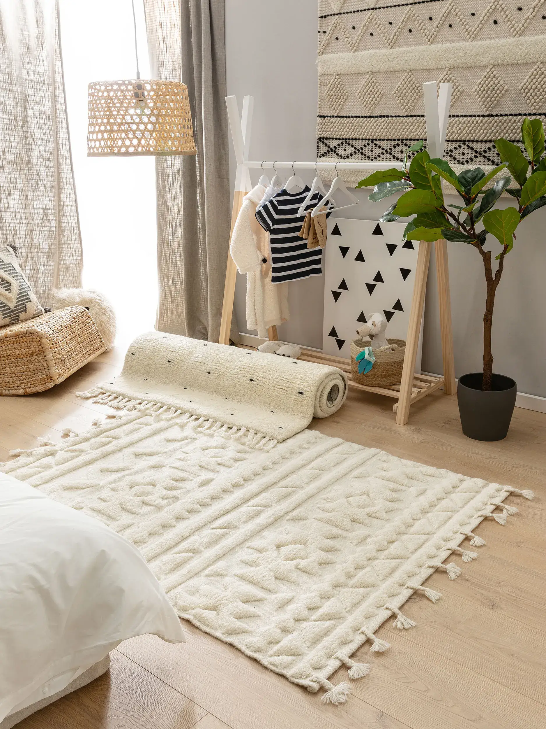 Matta av 100% Ull i Beige med 100% Ull hög lugg från Lytte