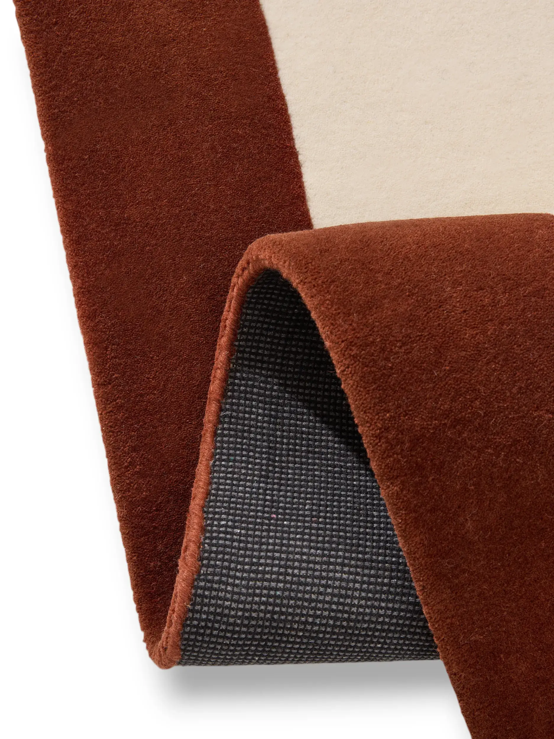 Rug made of 100% Wolle in Beige with a 100% Wolle high pile by benuta Finest