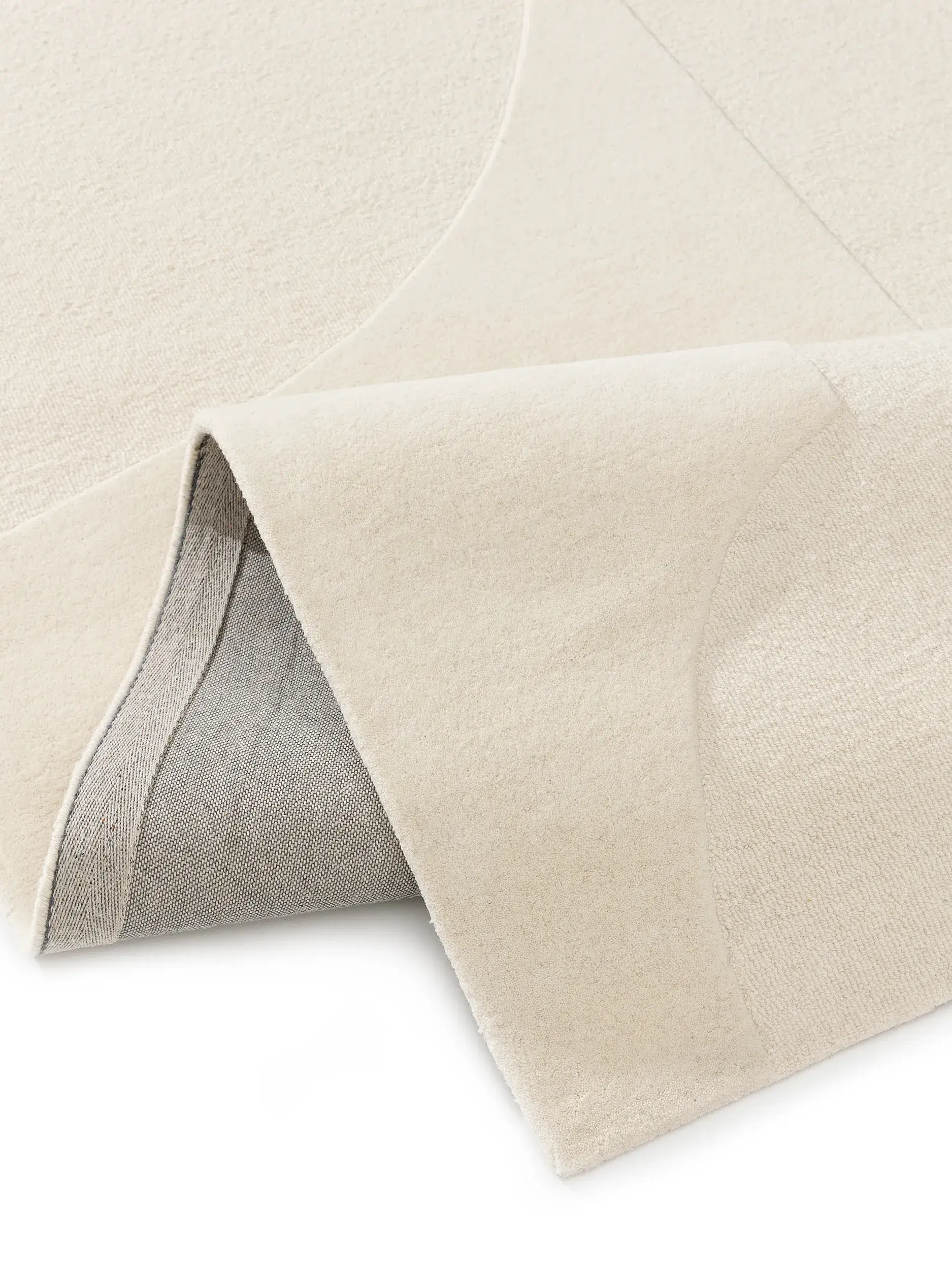 Teppich aus 100% Wolle in Beige mit 100% Wolle hohem Flor von benuta Pure