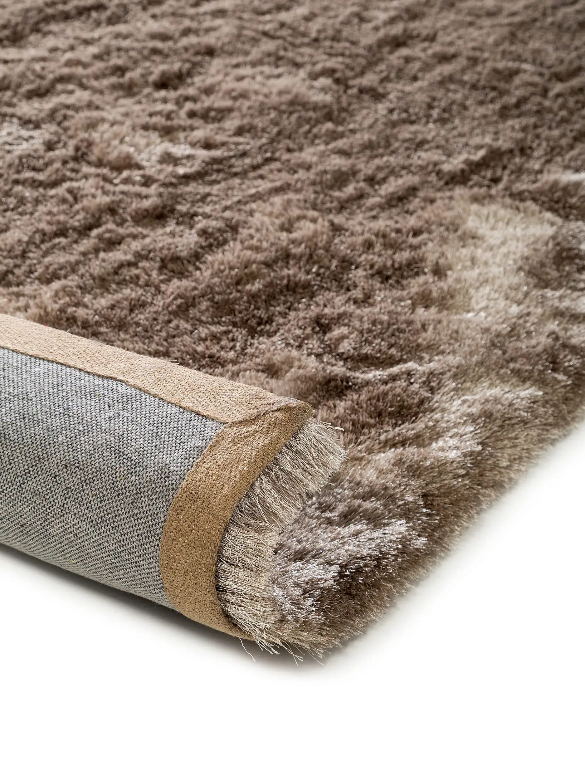 Matta av 100% Polyester i Brun med 100% Polyester hög lugg från benuta nest