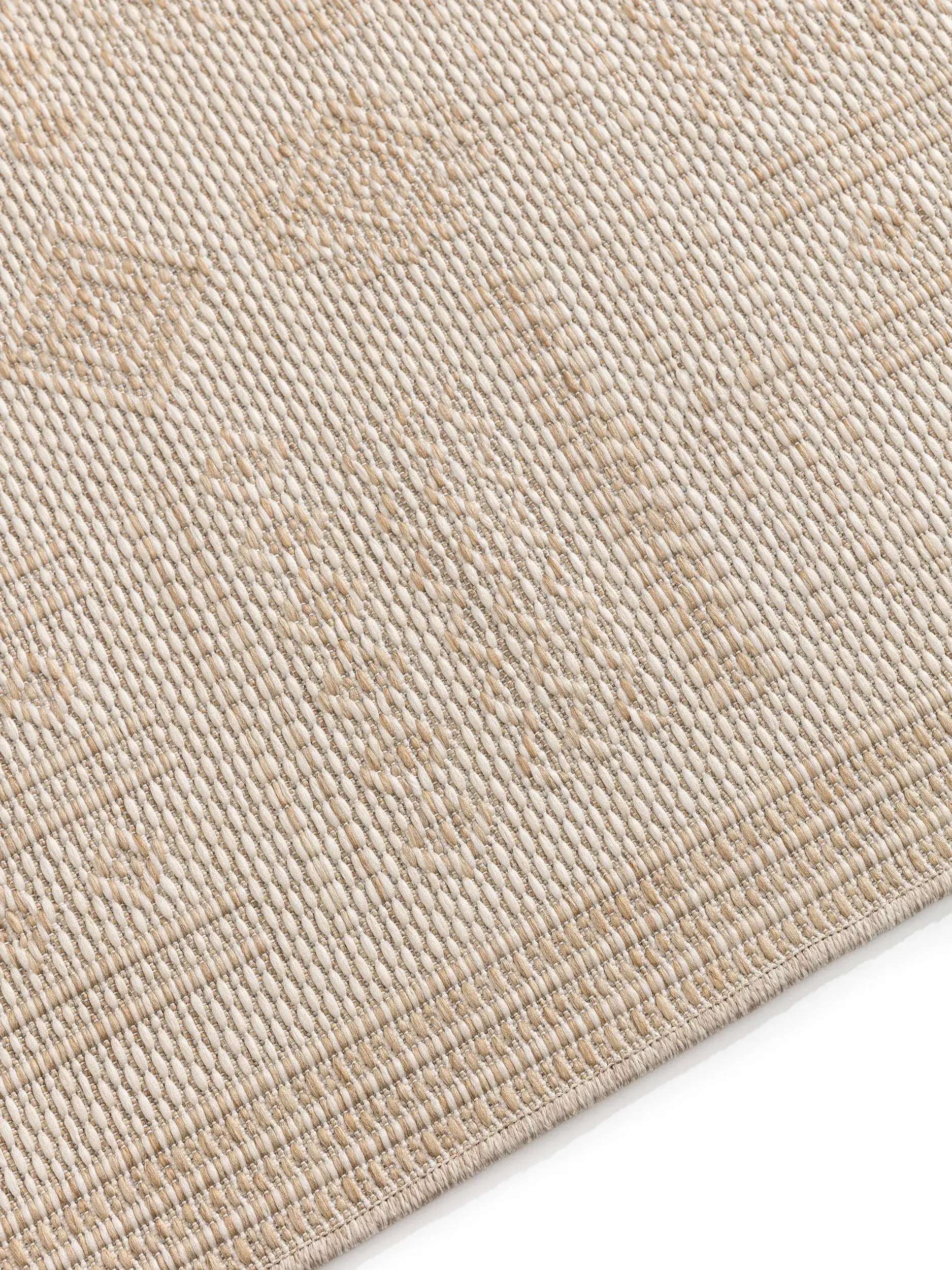Teppich aus 100% Polypropylen in Weiß mit 100% Polypropylen hohem Flor von benuta Nest