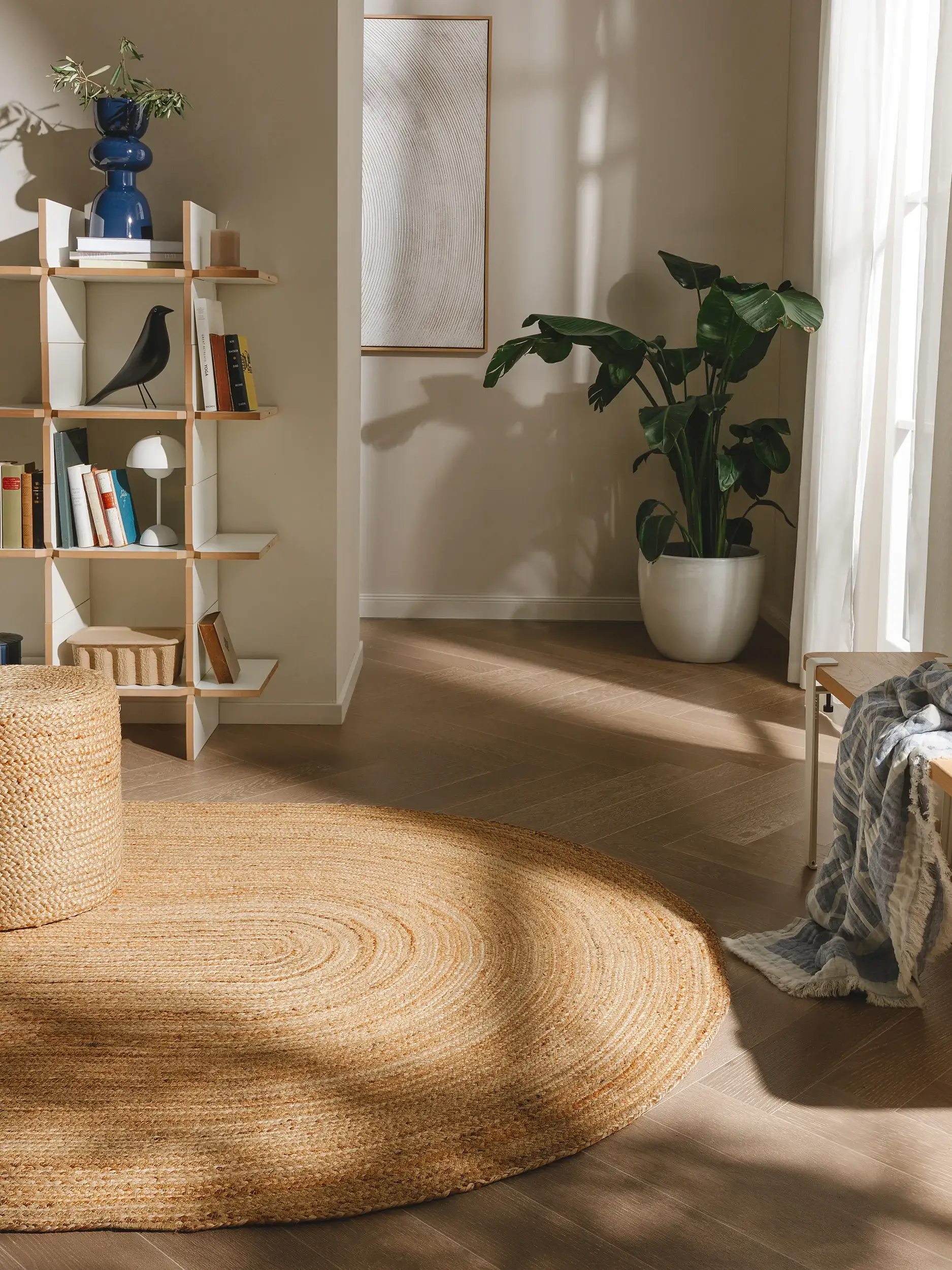 Teppich aus 100% Jute in Braun mit 100% Jute hohem Flor von benuta Pure