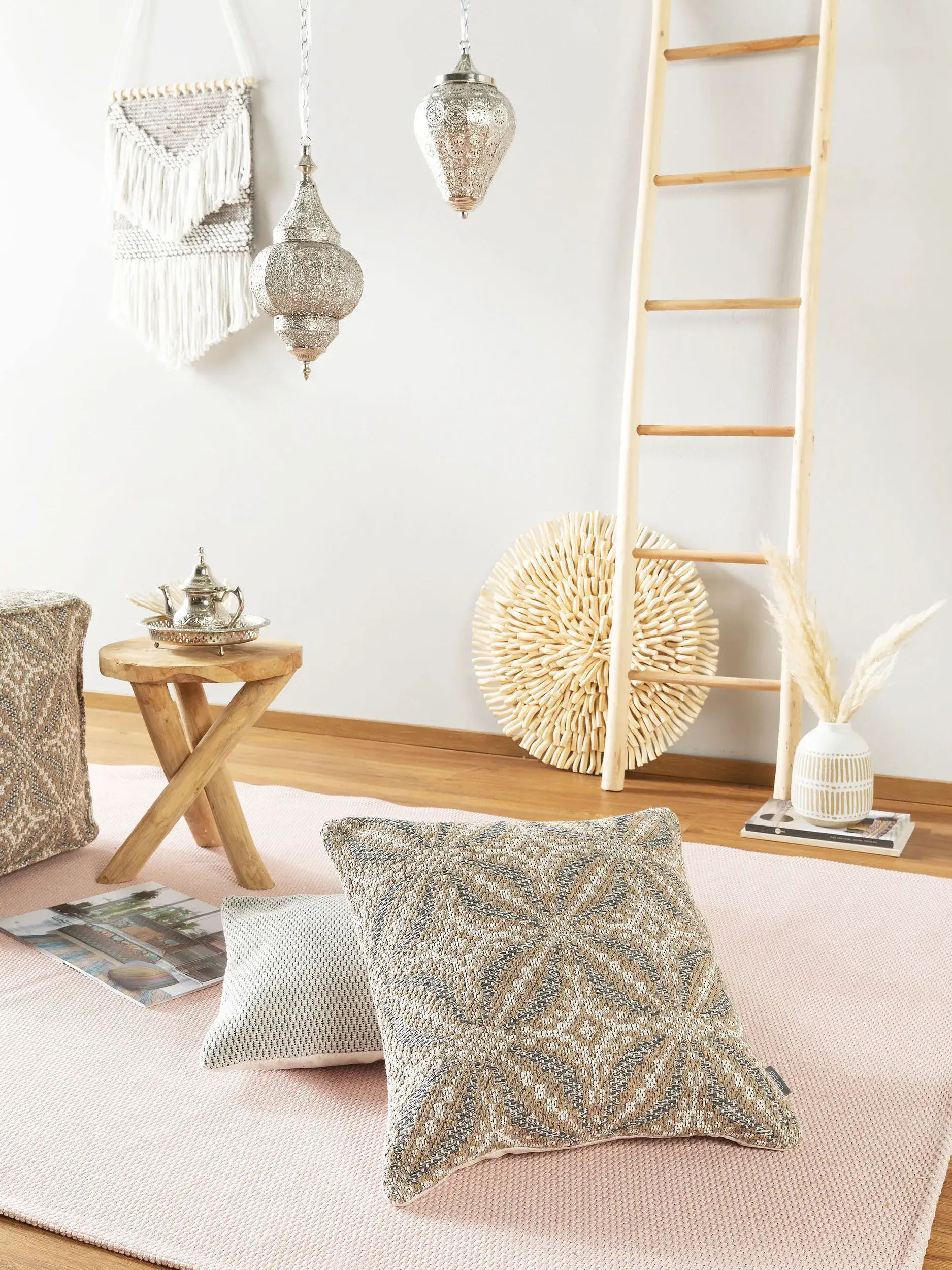 Cushion Cover Nizza Beige in Kilim design made of 100% Cotton by benuta Nest