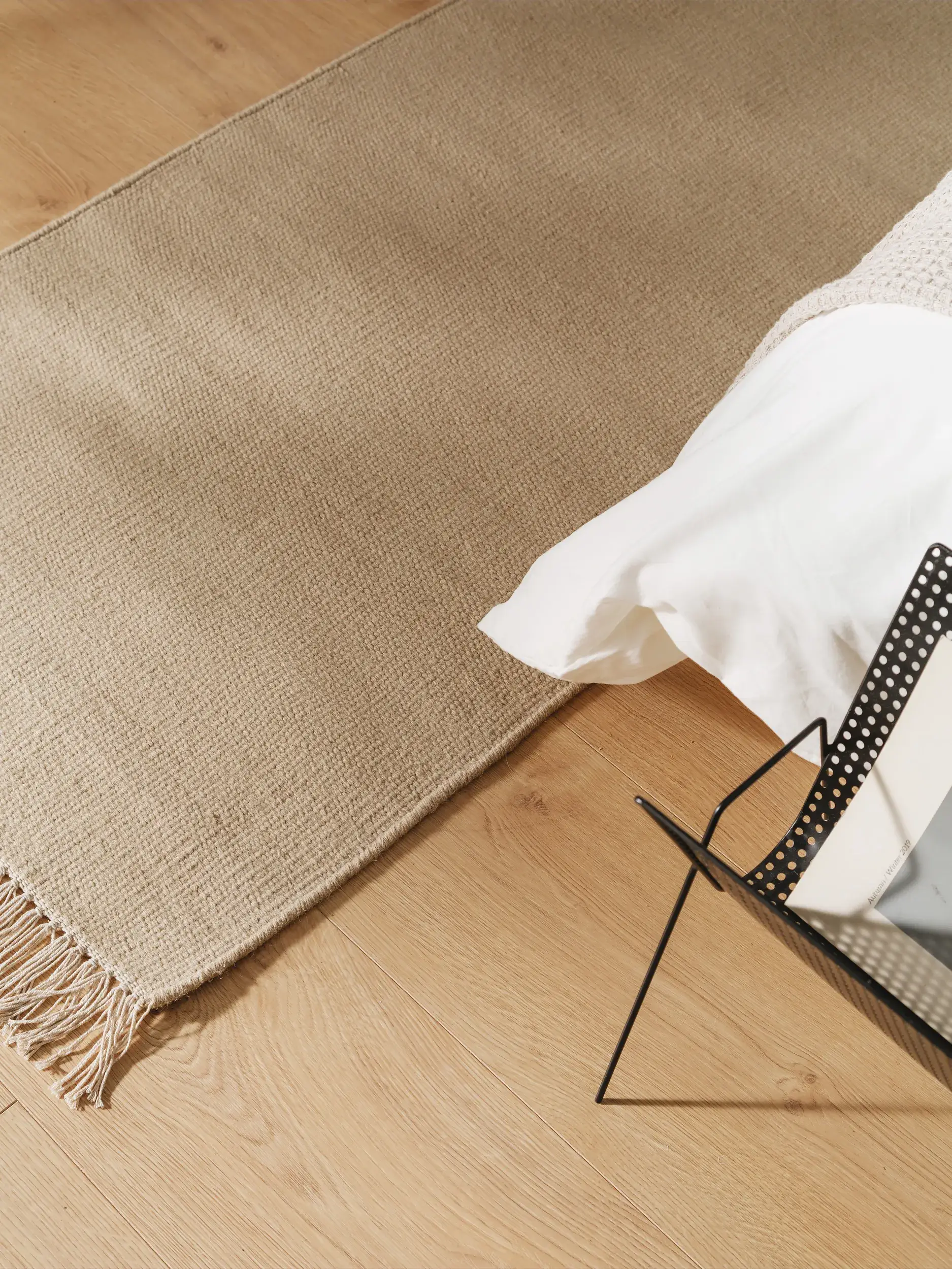 Rug made of 80% Wolle, 20% Baumwolle in Beige with a 80% Wolle, 20% Baumwolle high pile by benuta Pop